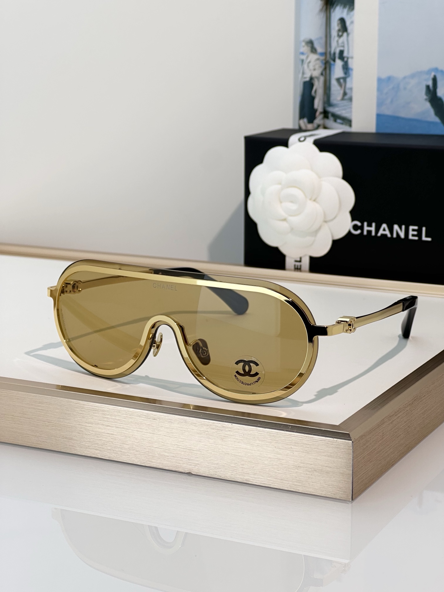 Chanel Sunglasses CH9583