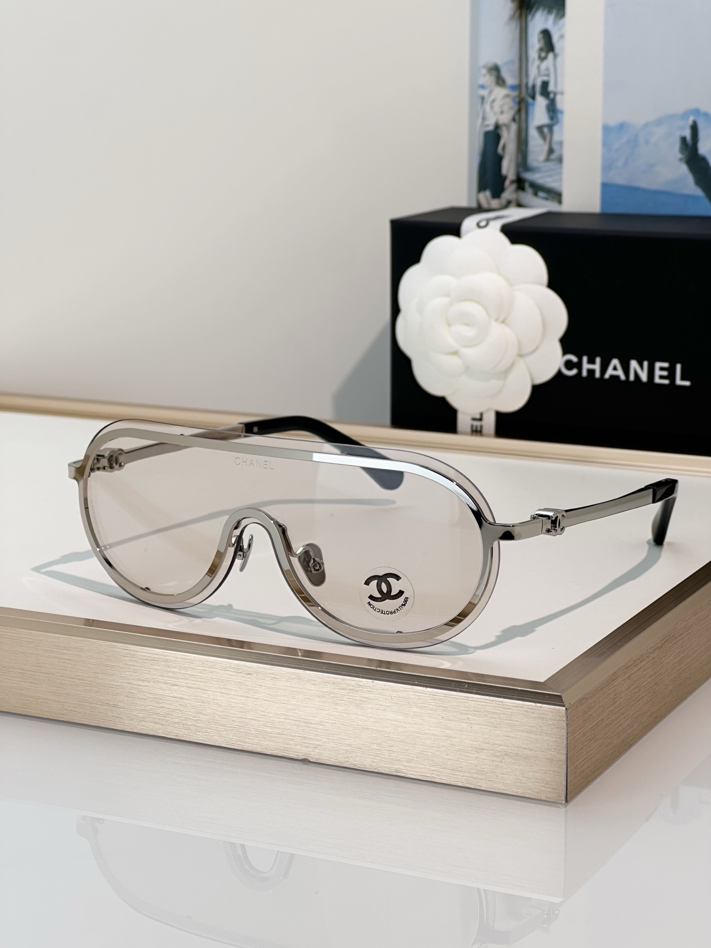 Chanel Sunglasses CH9583