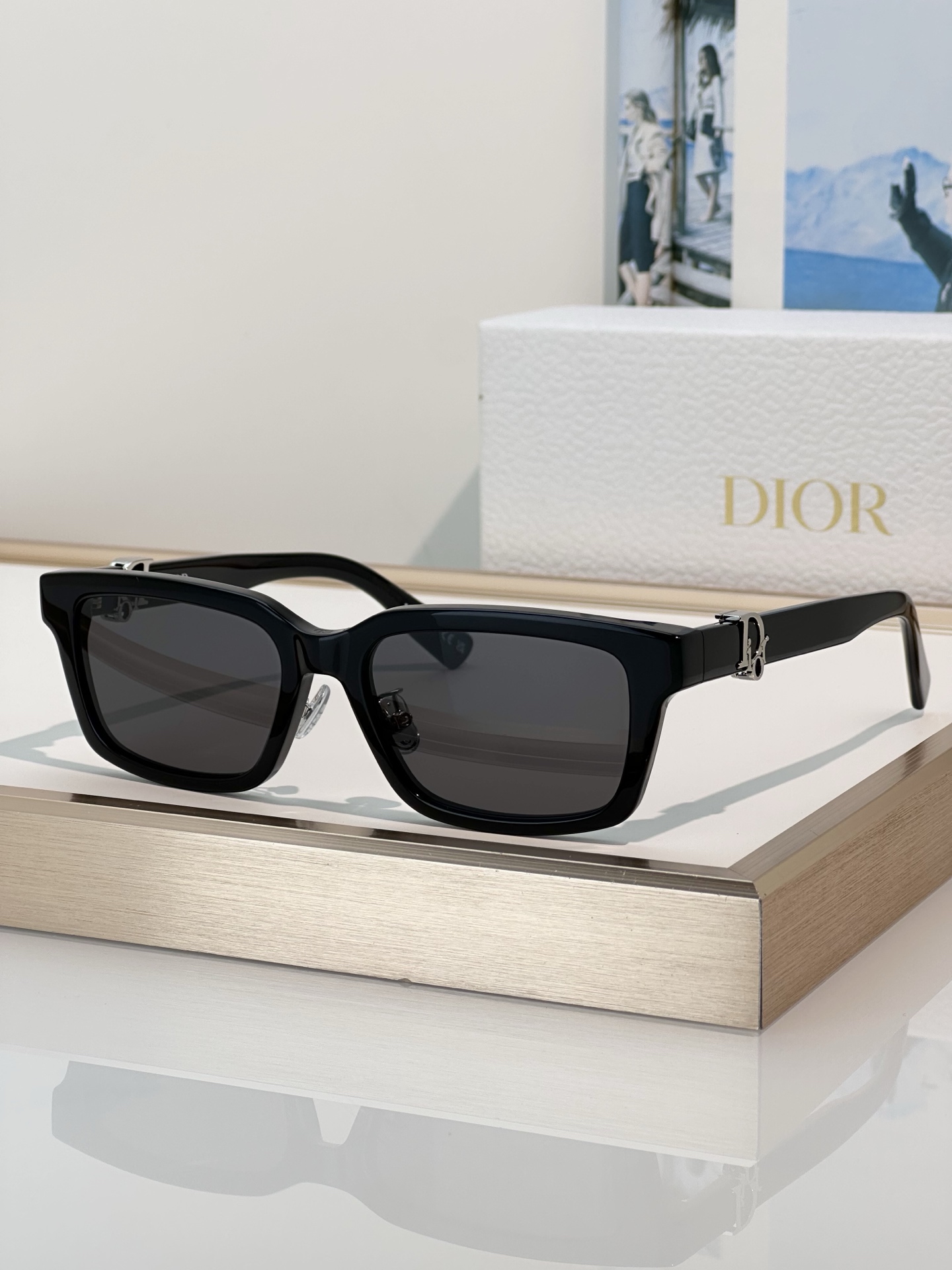 Designer Sunglasses Oblique