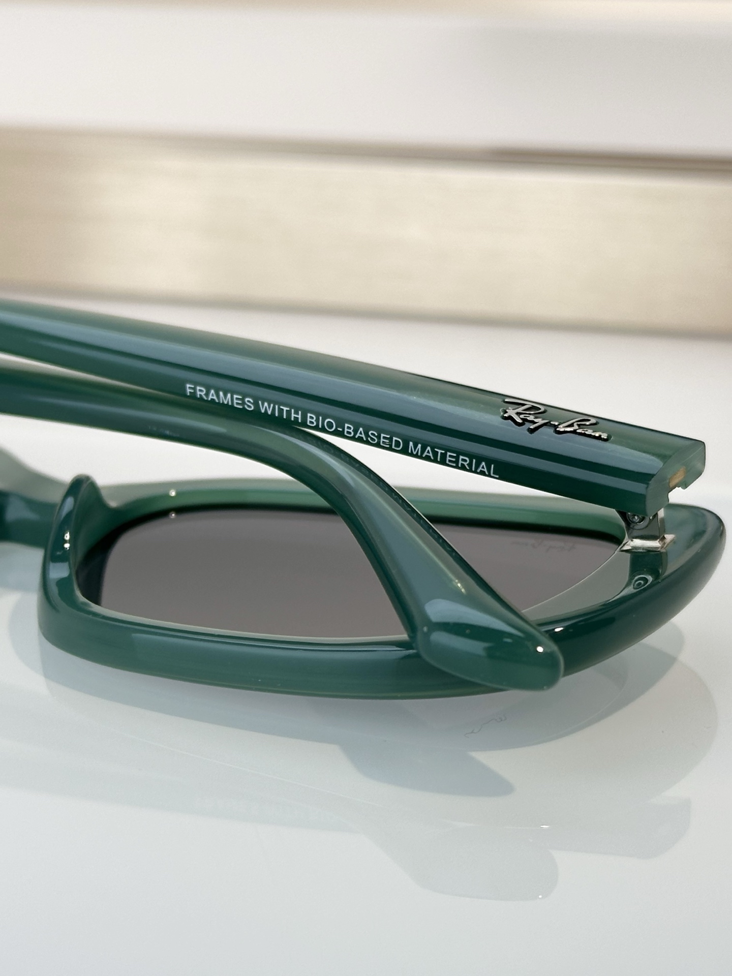 Designer Sunglasses RB4421D