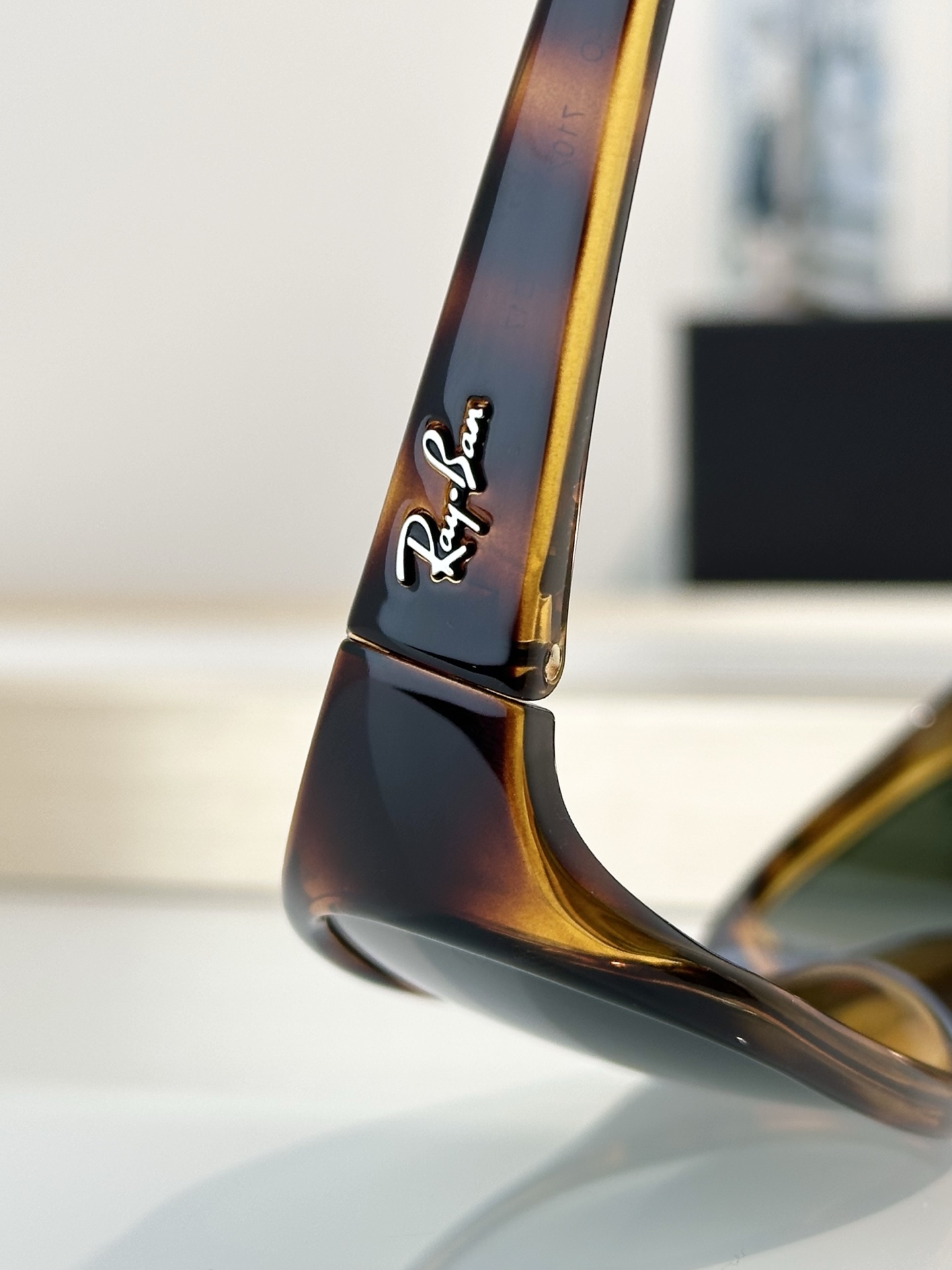 Designer Sunglasses RB2016
