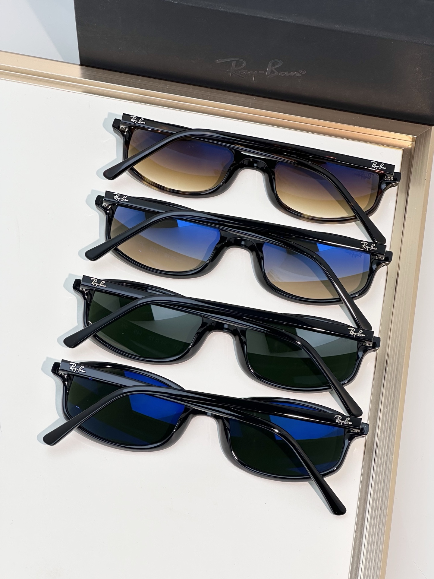 Designer Sunglasses RB2232