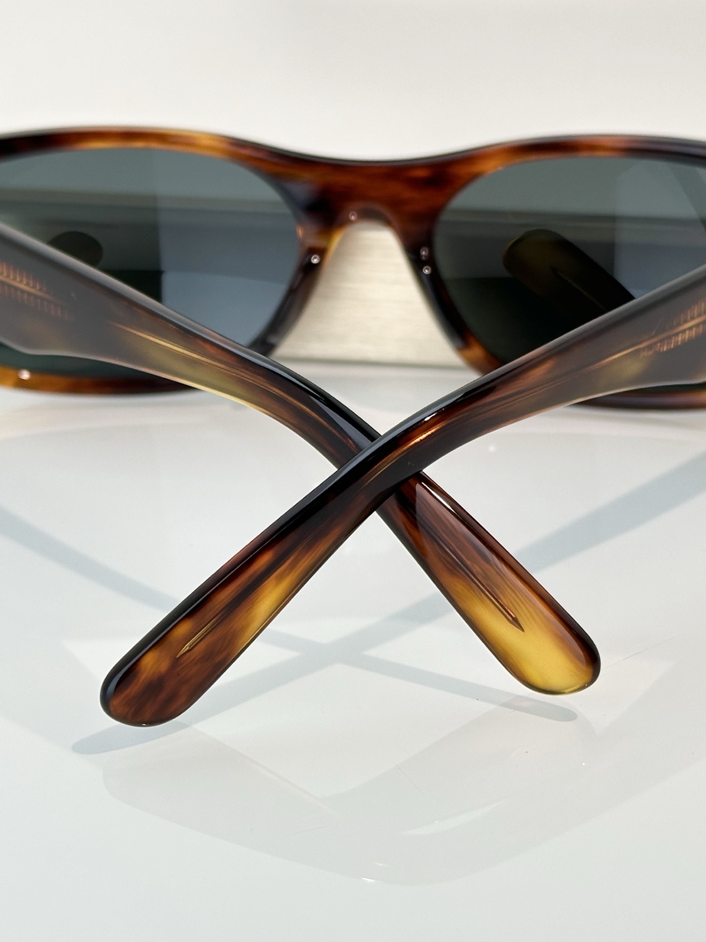 Designer Sunglasses RB2227F