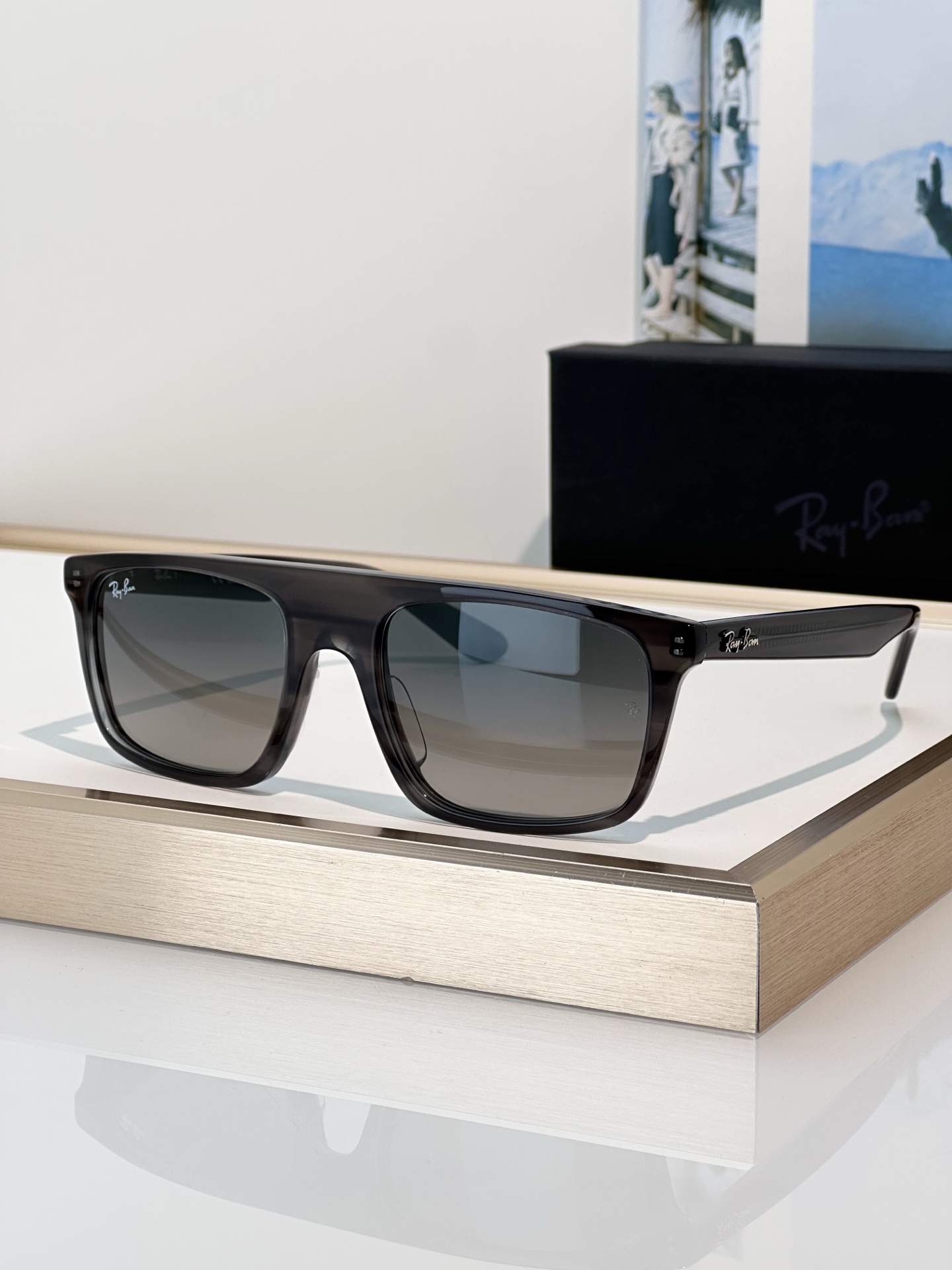 Designer Sunglasses RB2222F