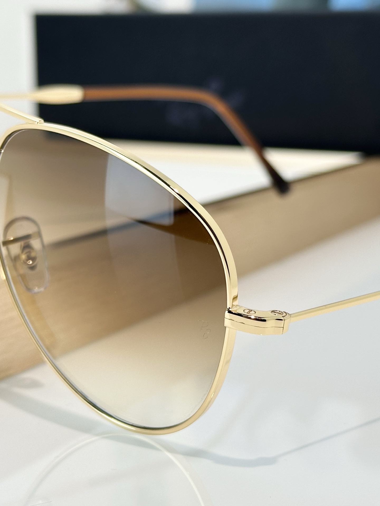 Designer Sunglasses RB3825