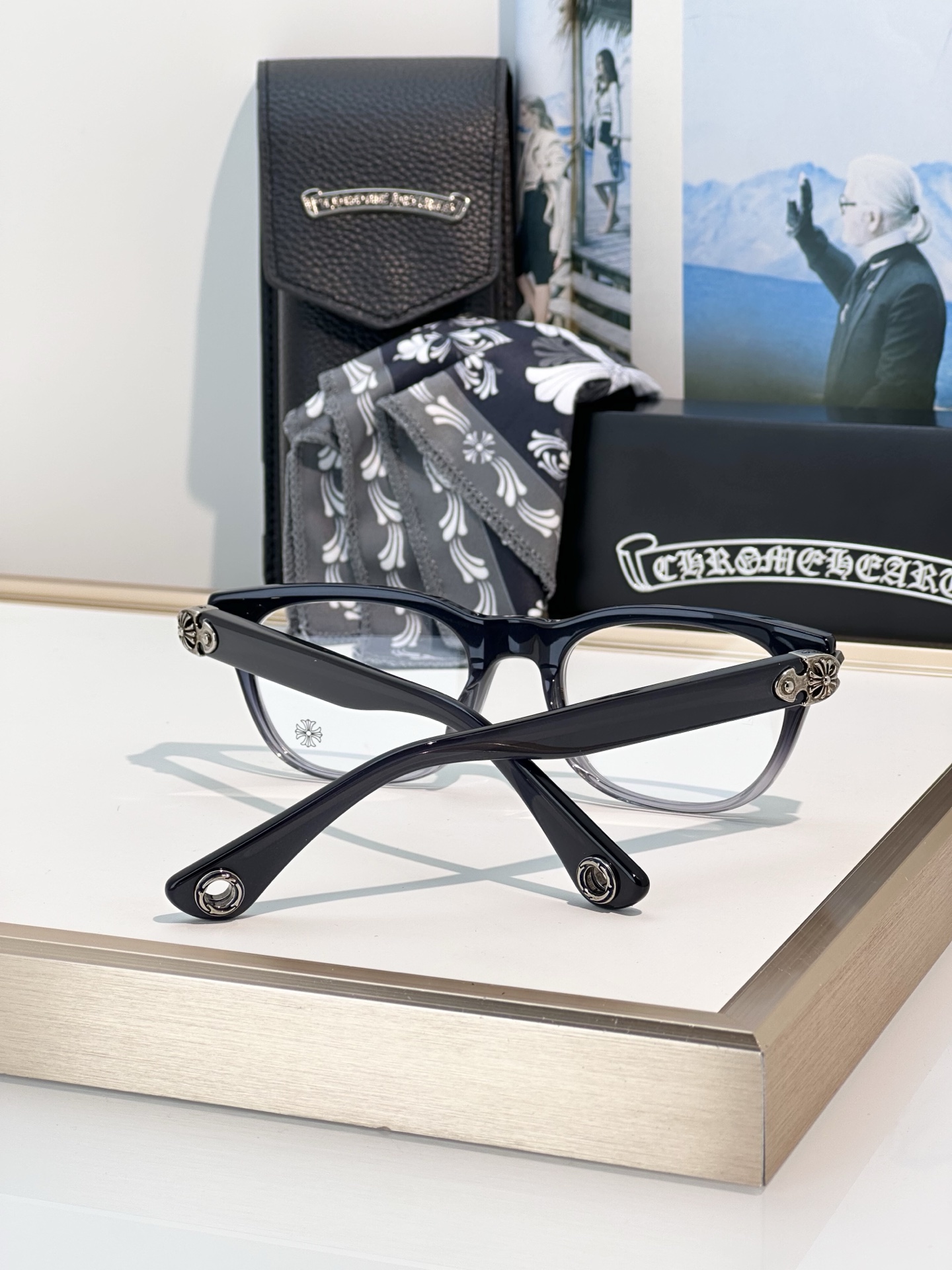 Designer Sunglasses WELL