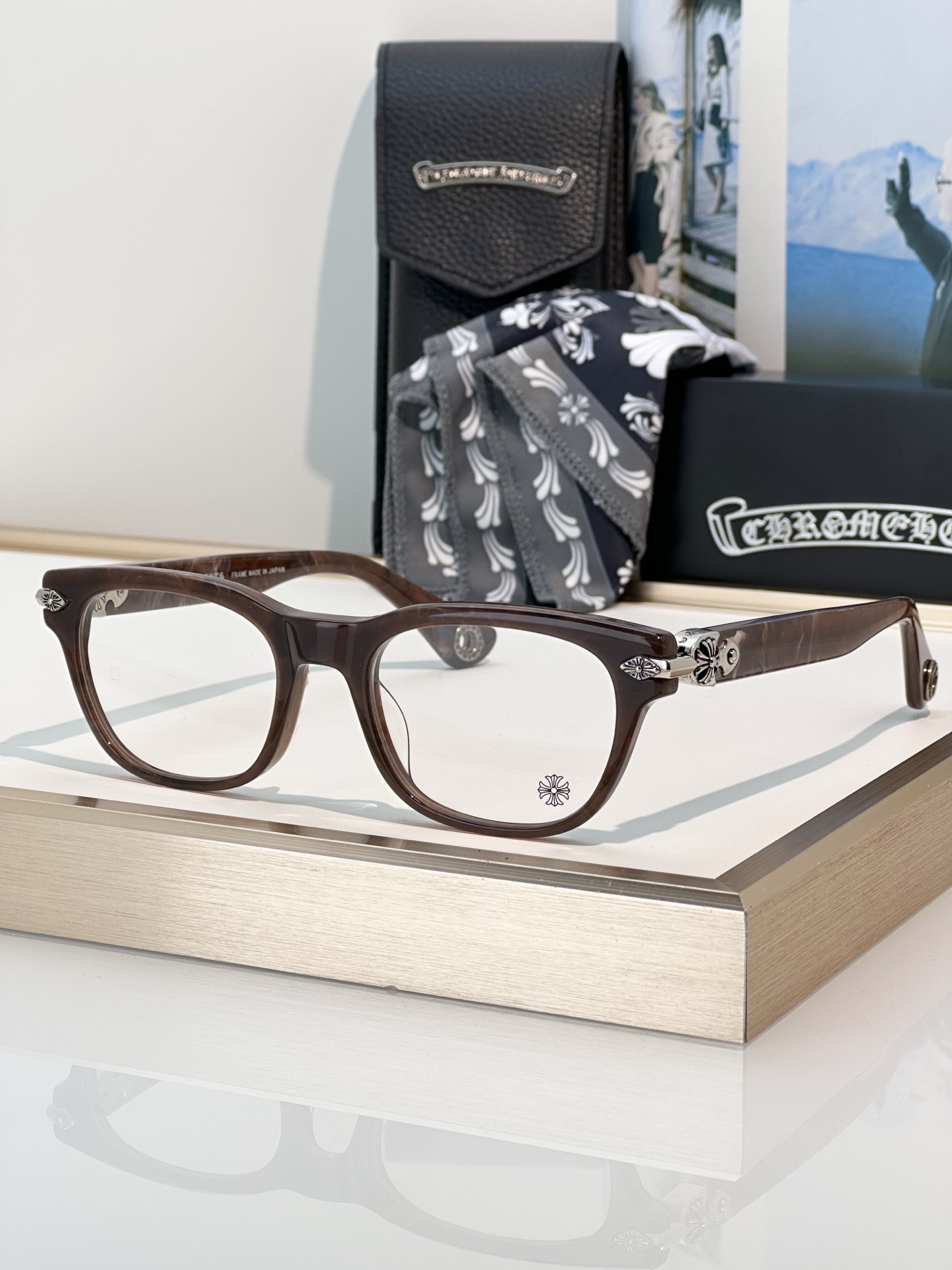 Designer Sunglasses WELL