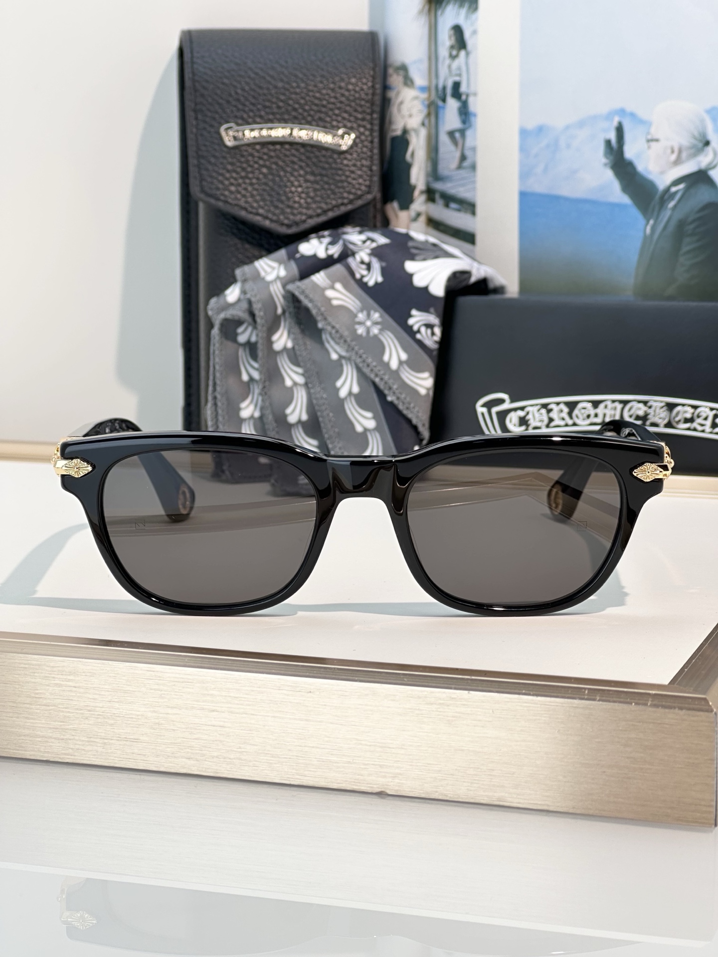Designer Sunglasses WELL