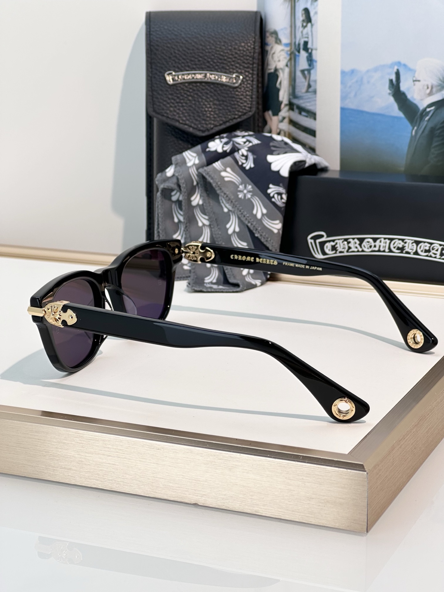 Designer Sunglasses WELL