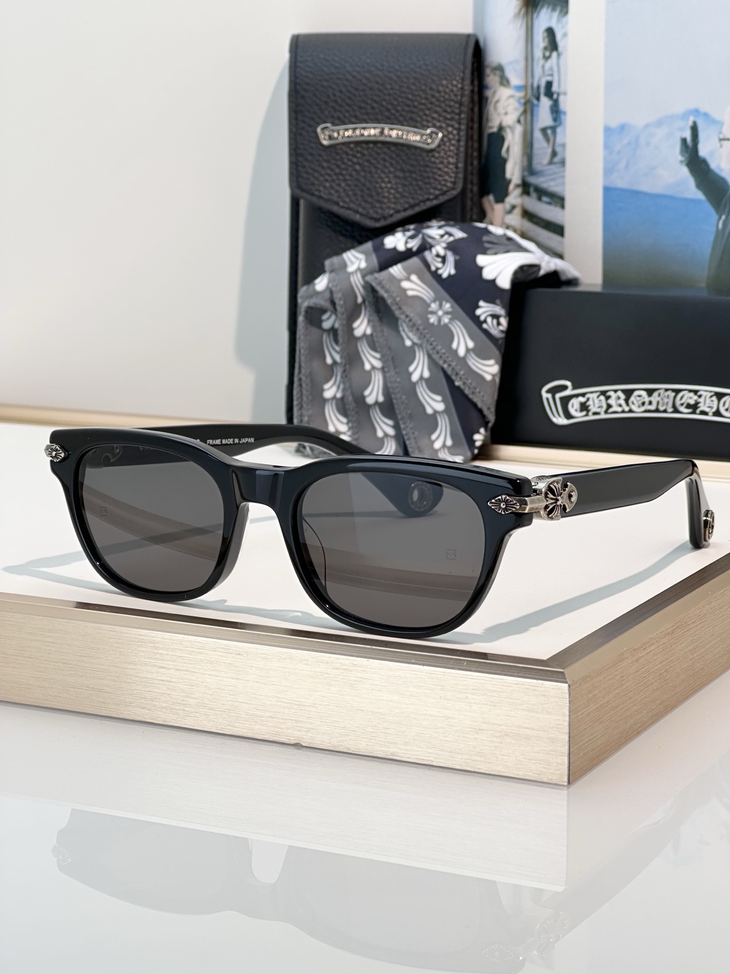 Designer Sunglasses WELL