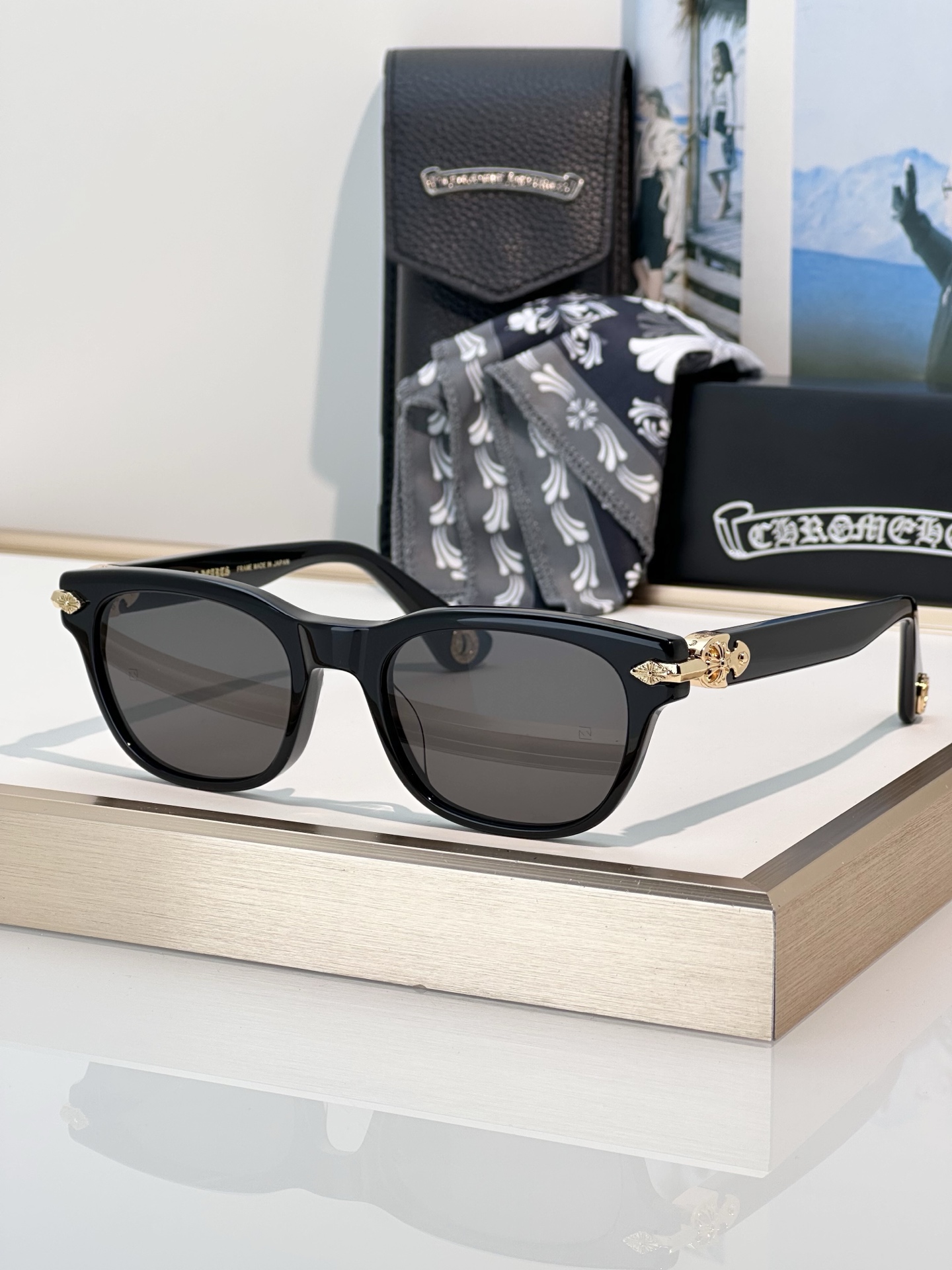 Designer Sunglasses WELL