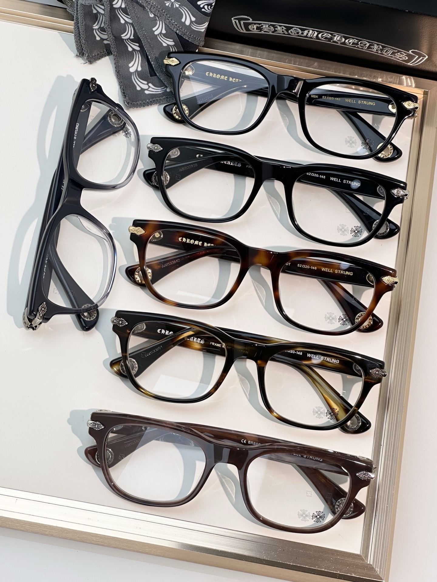 Designer Sunglasses WELL