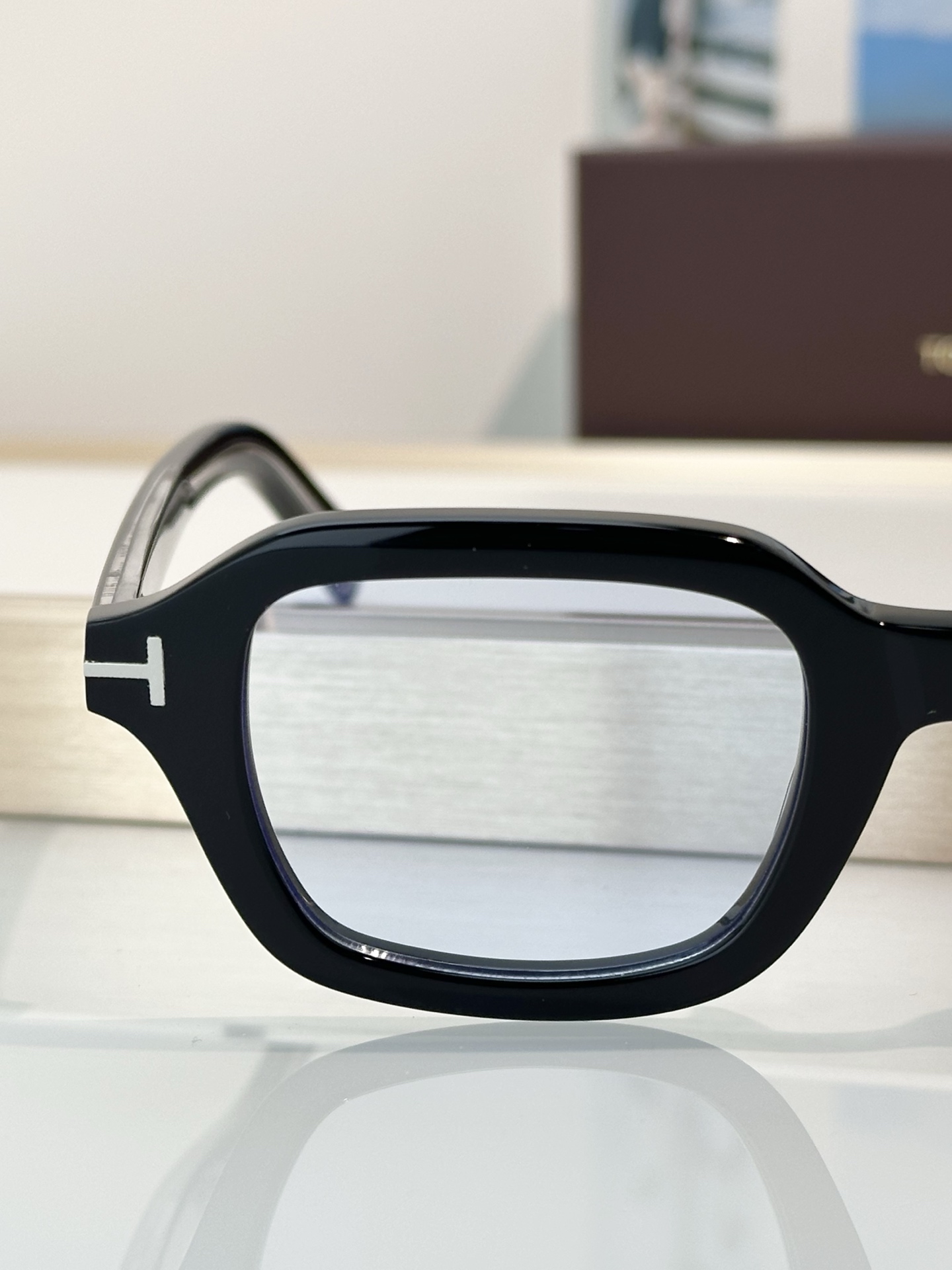 Tom Ford Sunglasses TI21