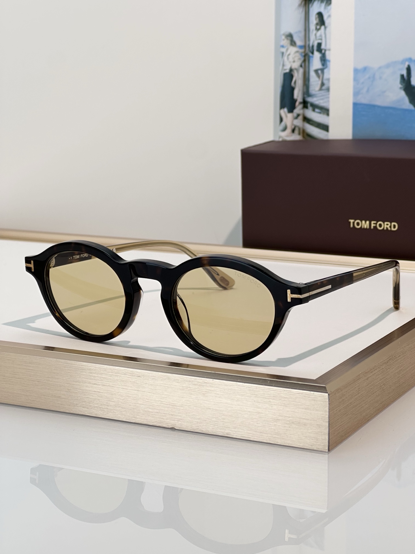 Designer Sunglasses FT1332