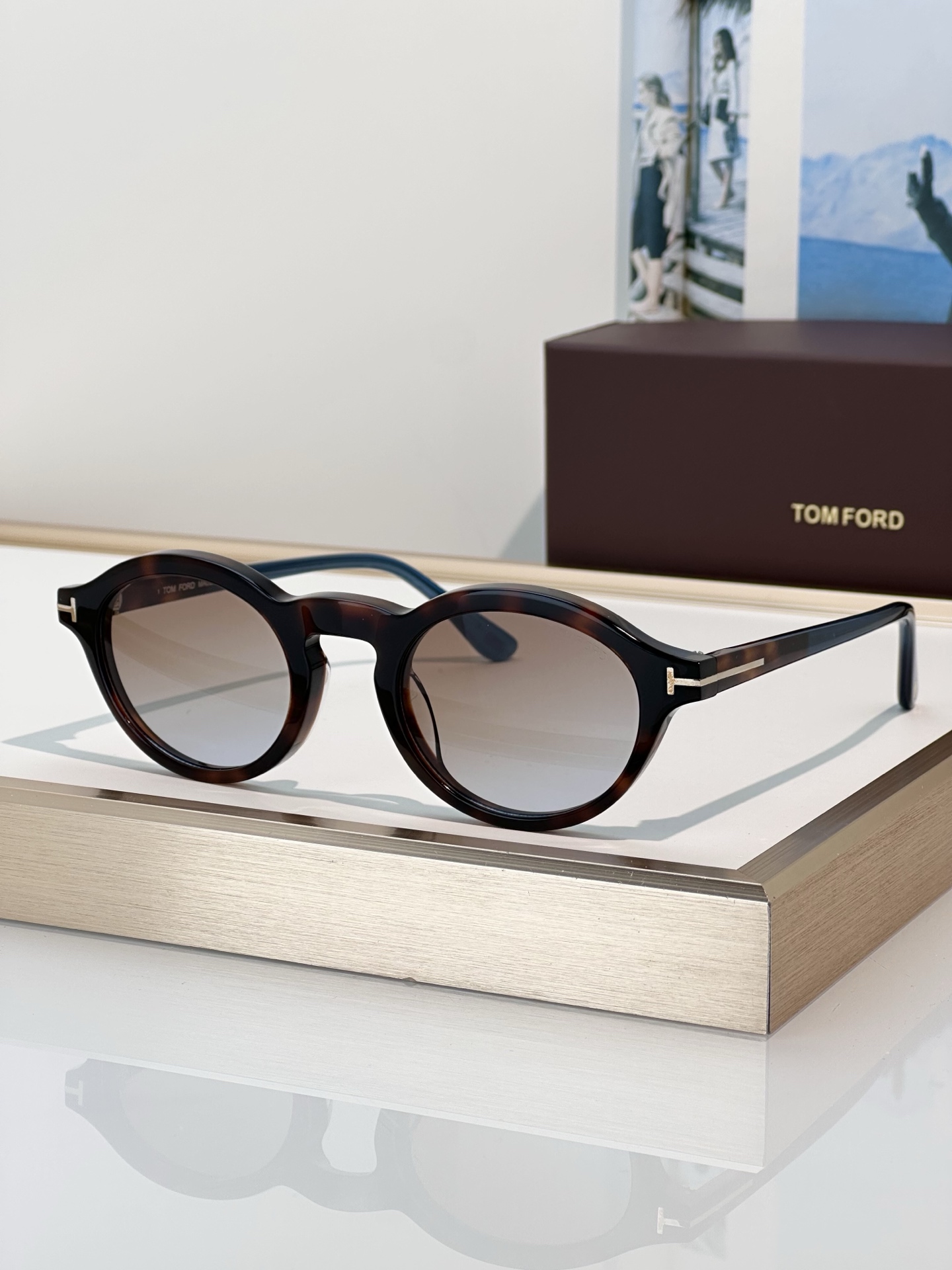 Designer Sunglasses FT1332