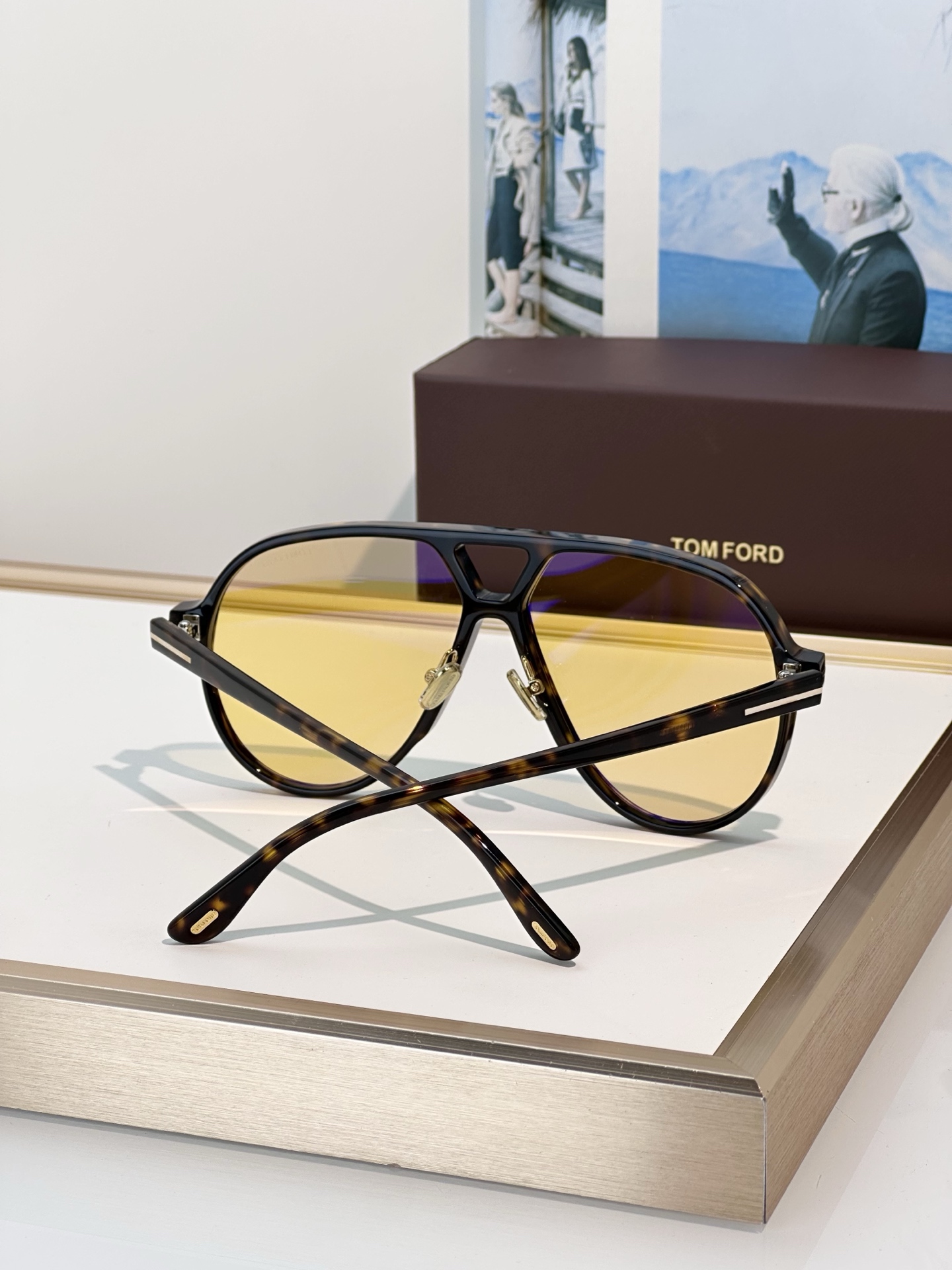 Designer Sunglasses FT1061
