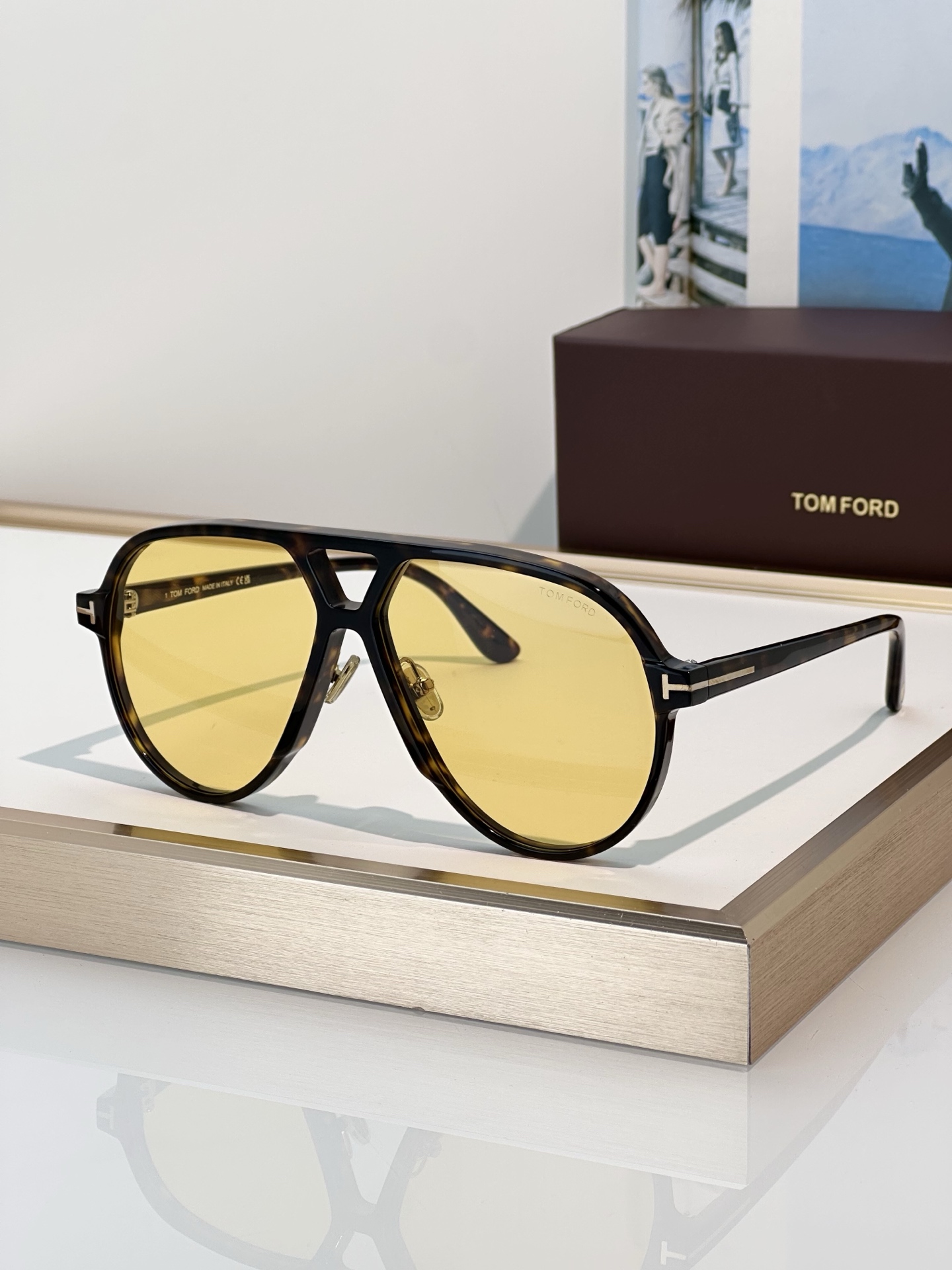 Designer Sunglasses FT1061