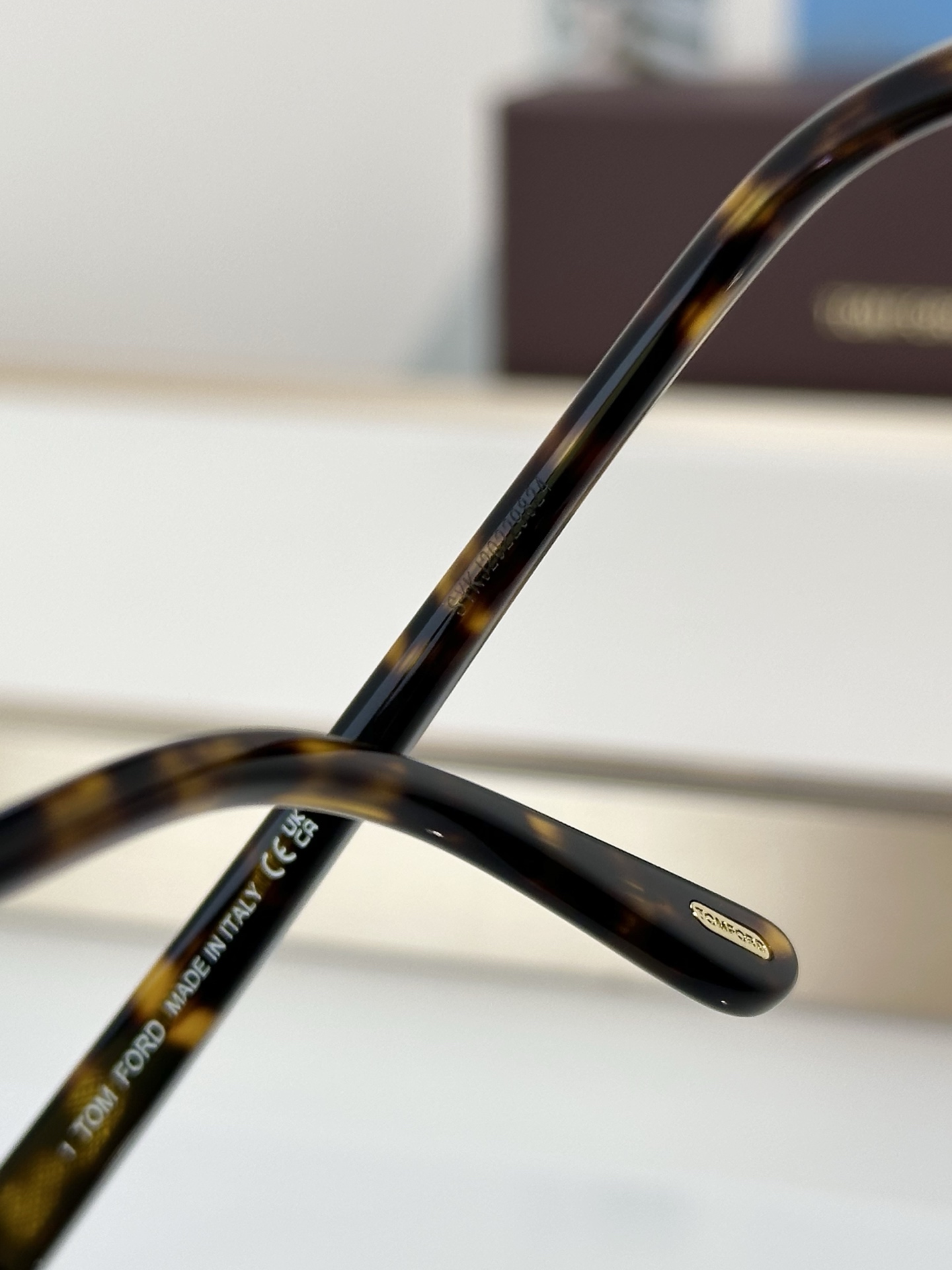 Designer Sunglasses FT1061