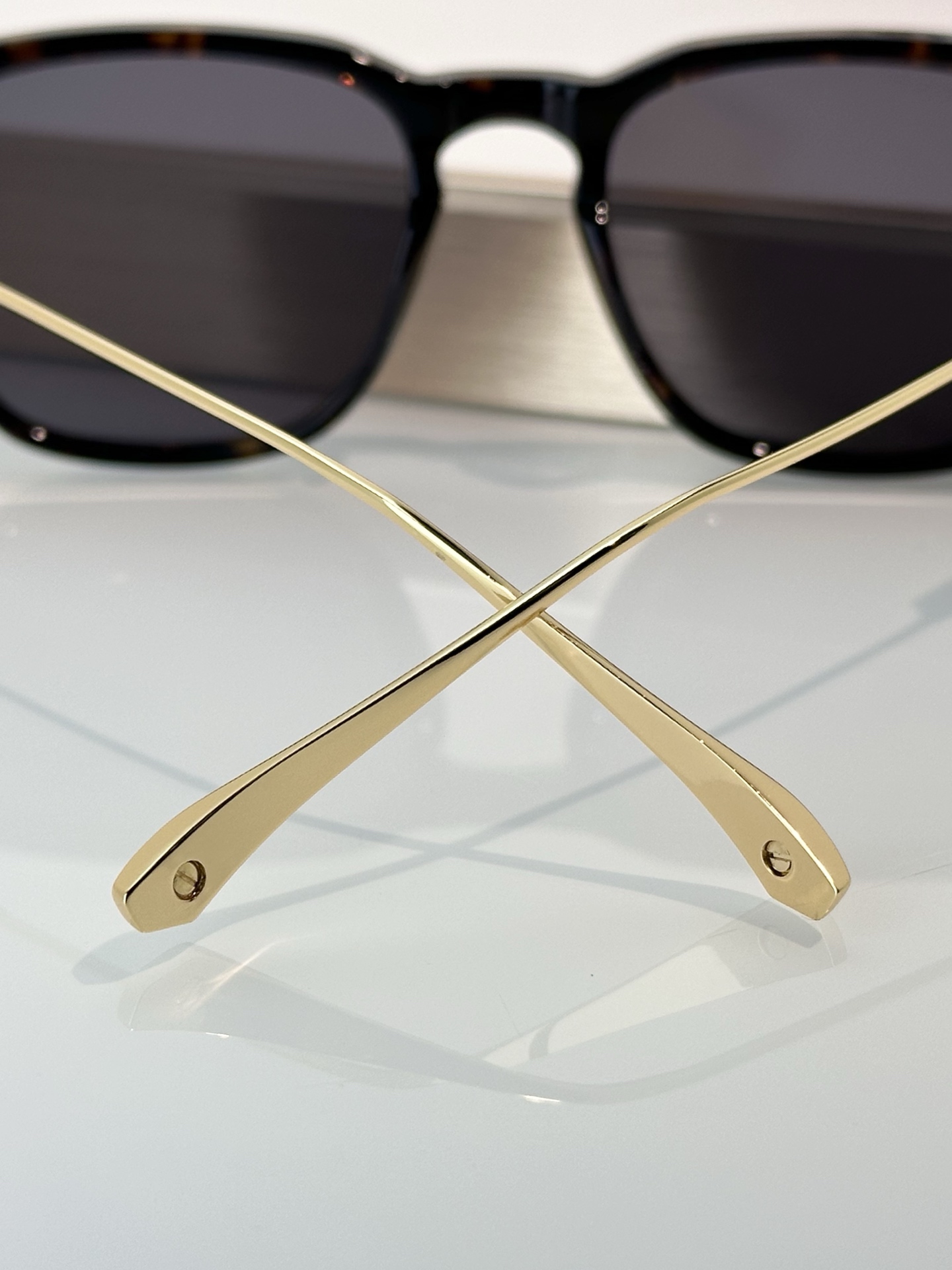 Designer Sunglasses CT0611O