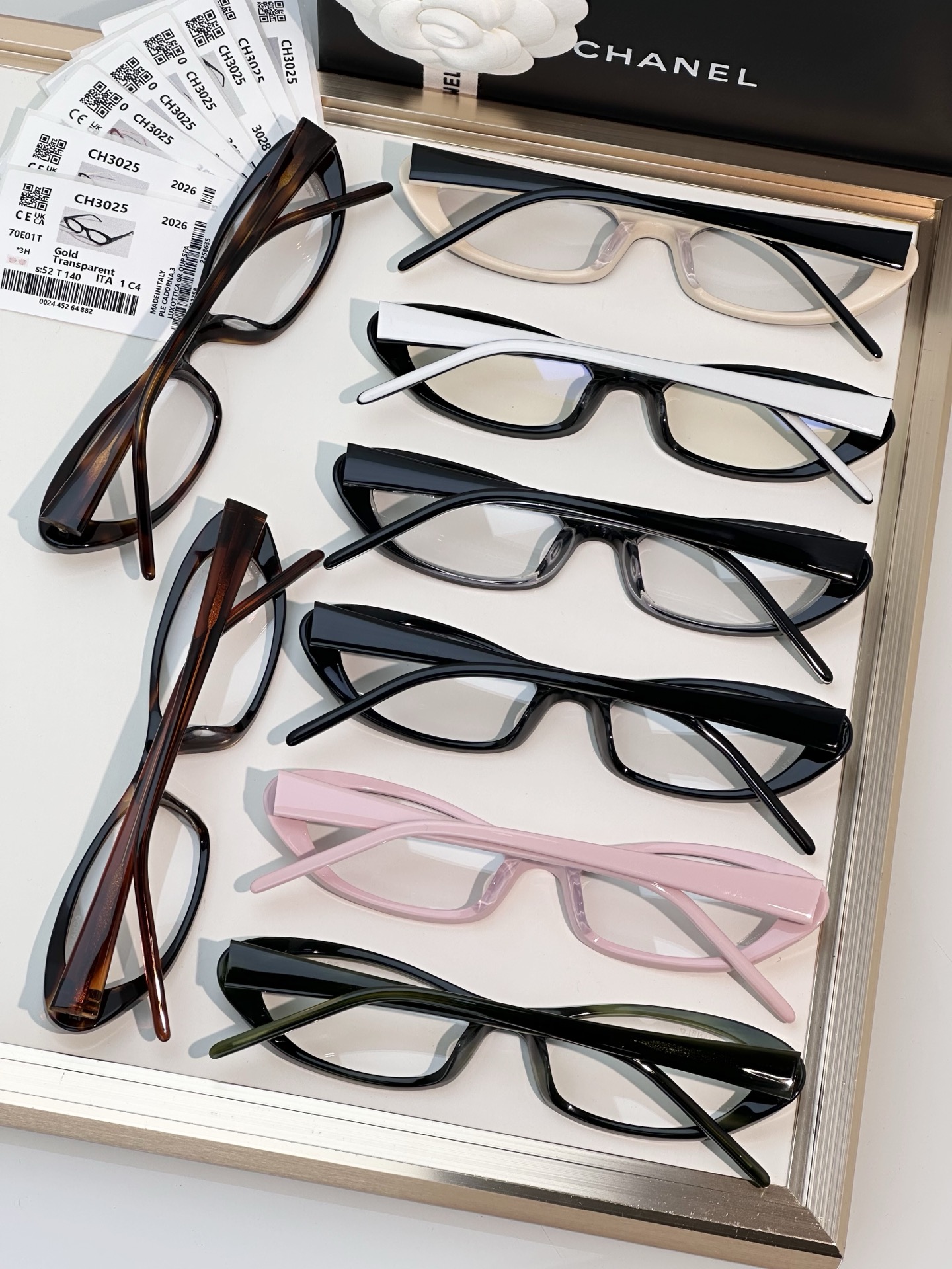 Chanel Sunglasses CH3025