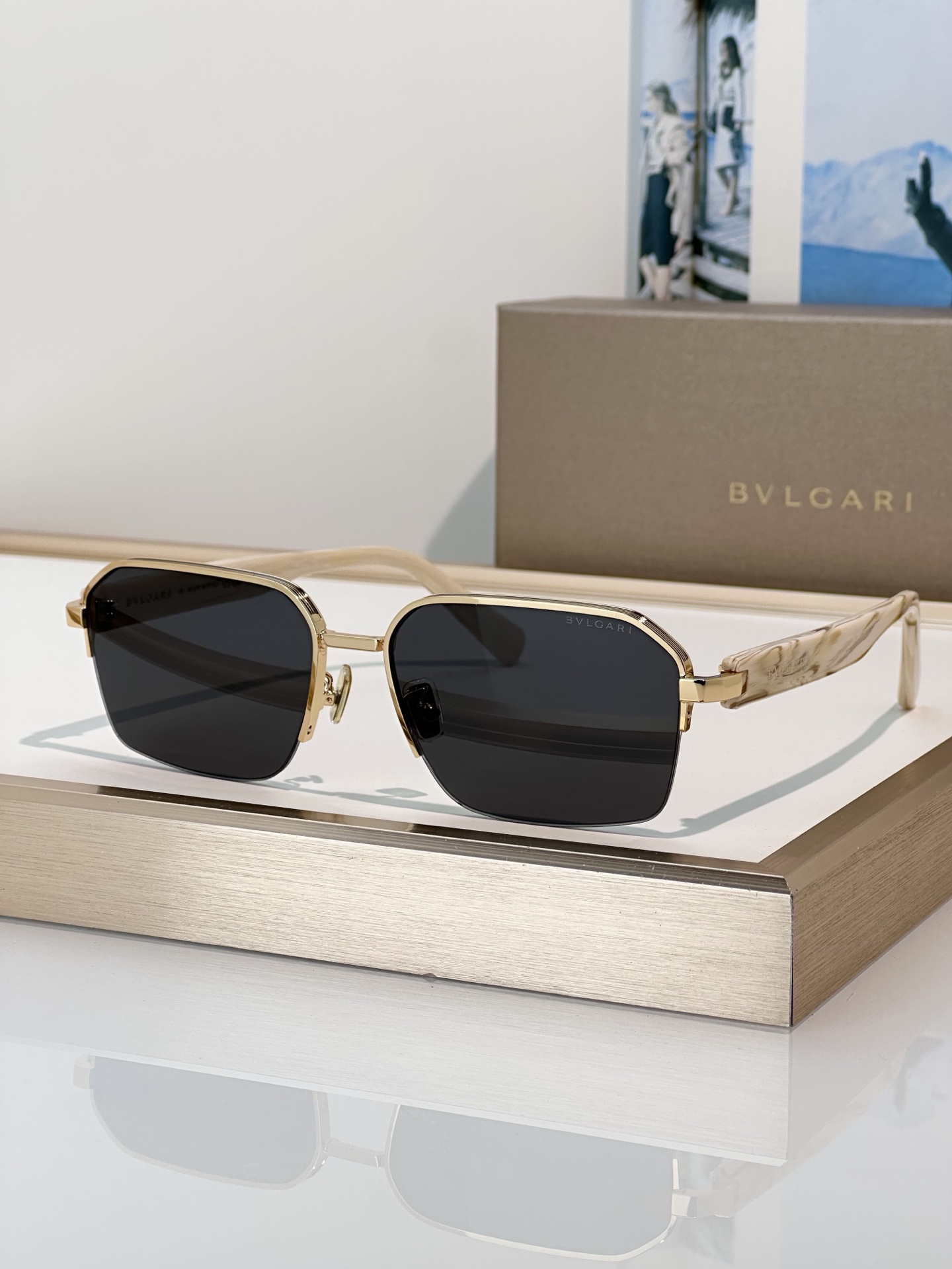 Bvlgari Sunglasses BV40089U