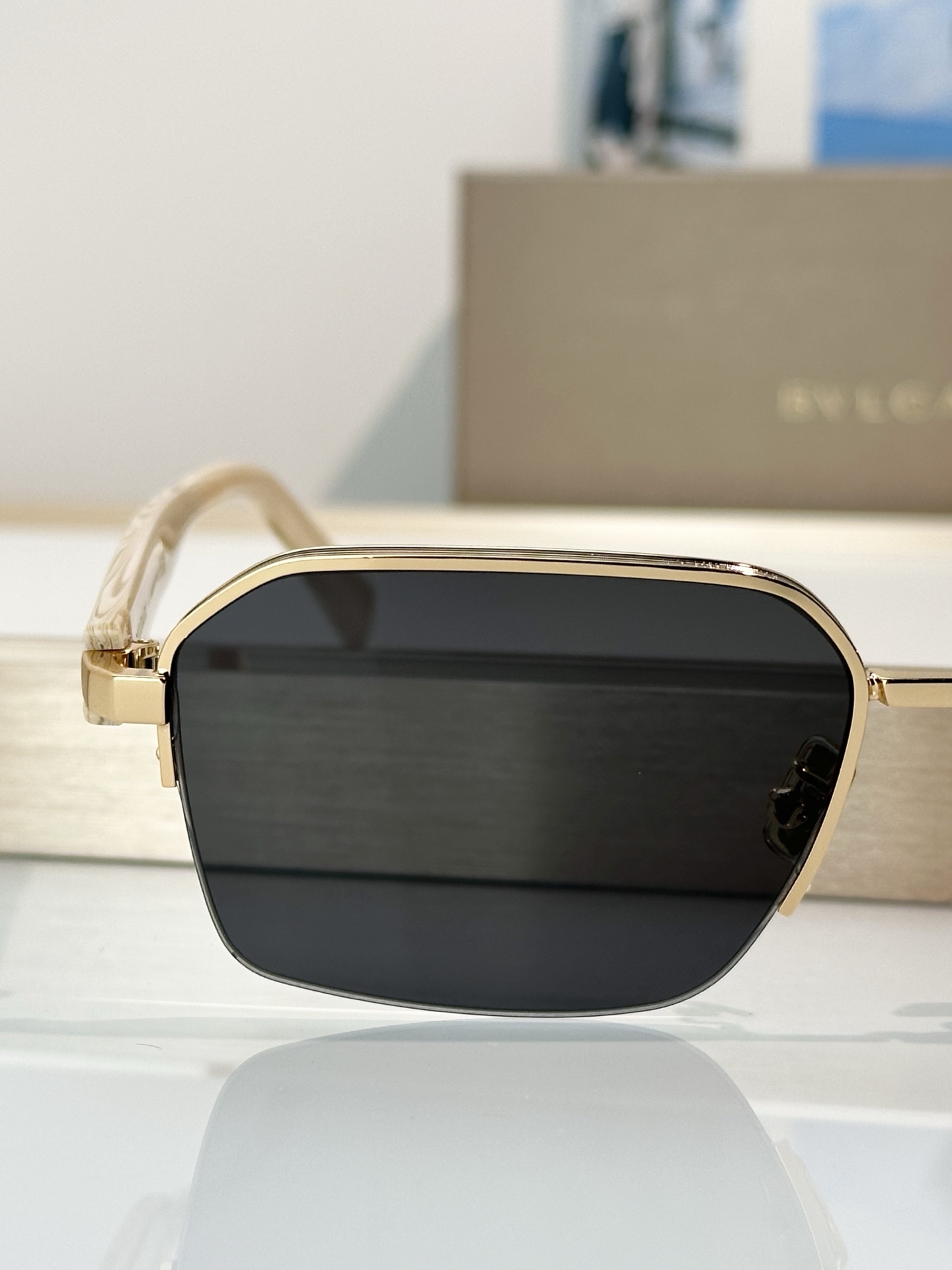 Bvlgari Sunglasses BV40089U
