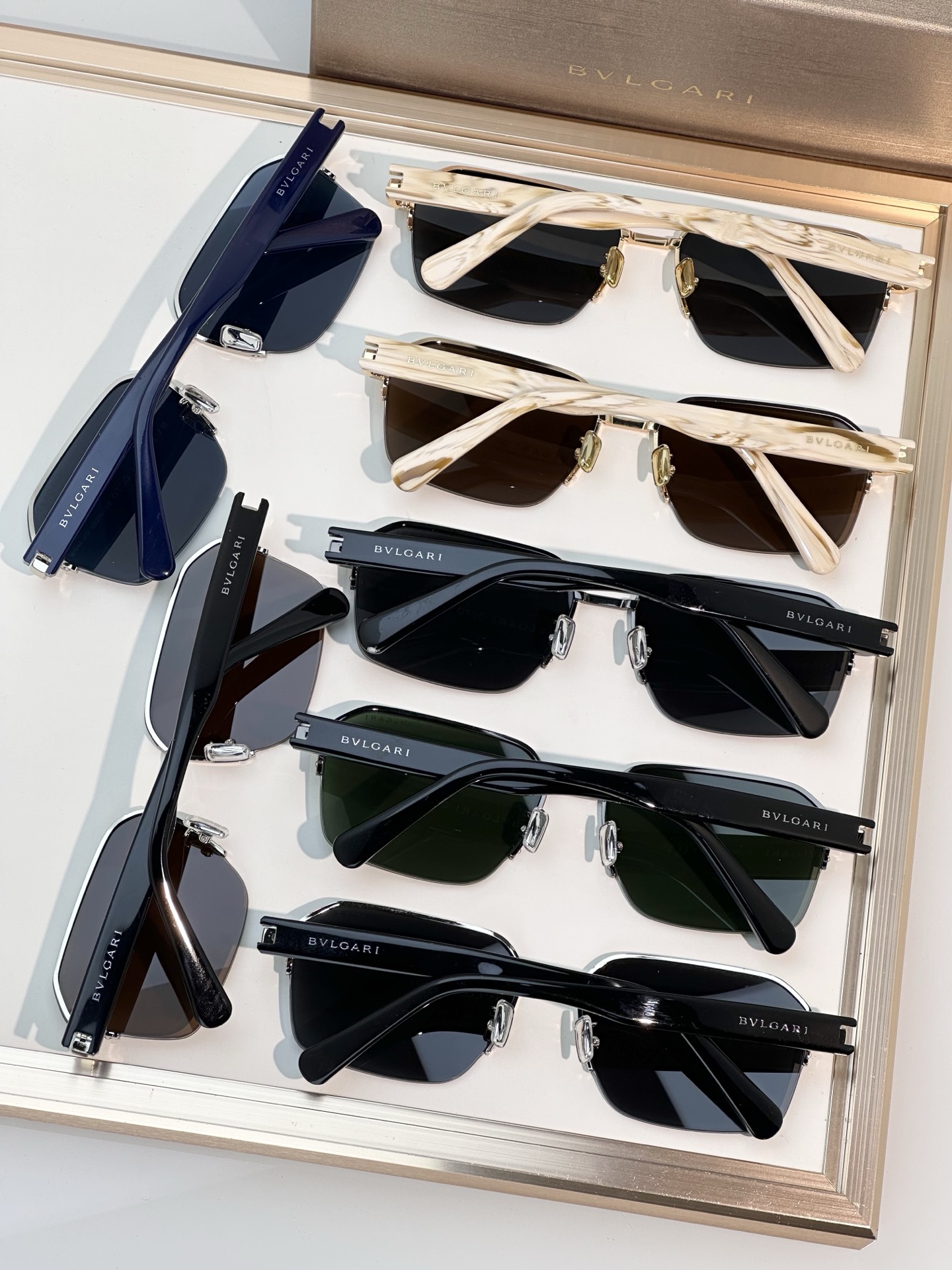 Bvlgari Sunglasses BV40089U