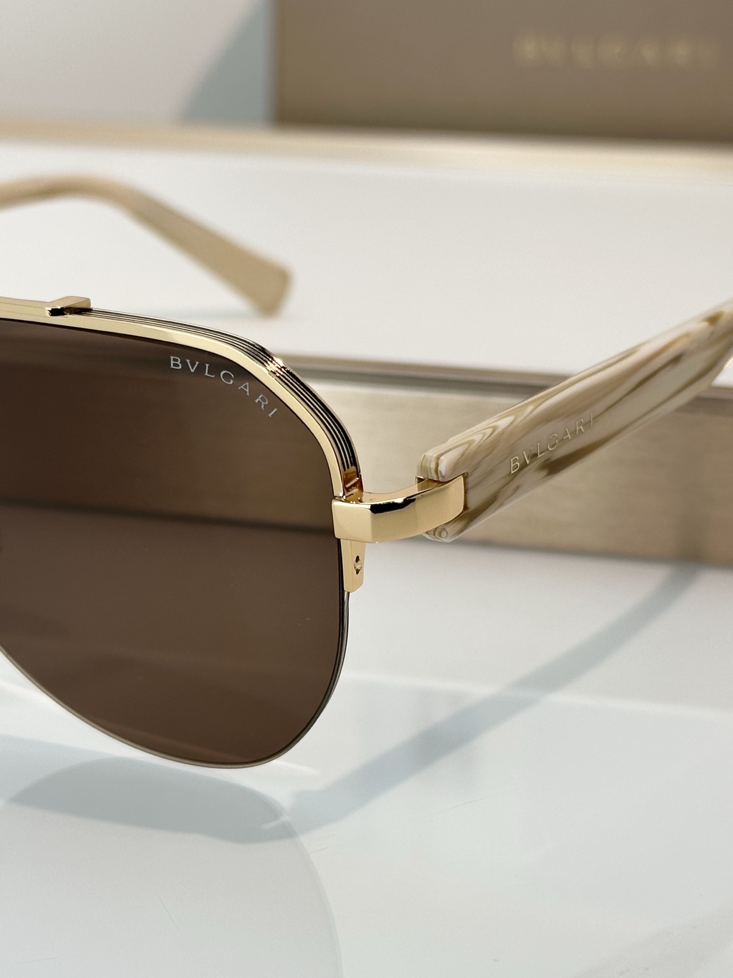 Bvlgari Sunglasses BV40090U