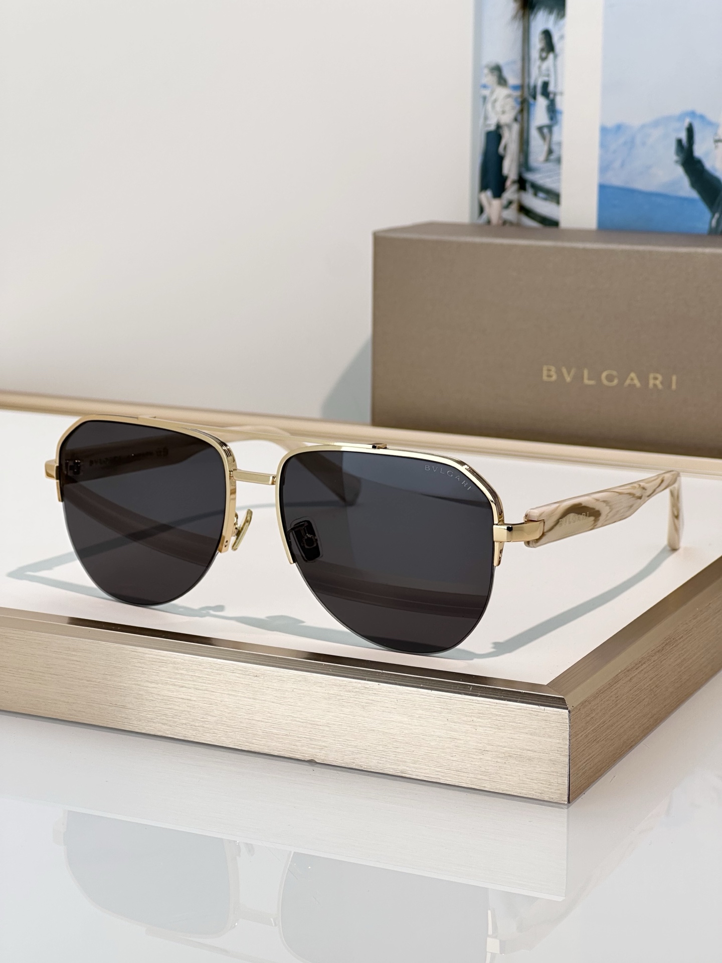 Bvlgari Sunglasses BV40090U