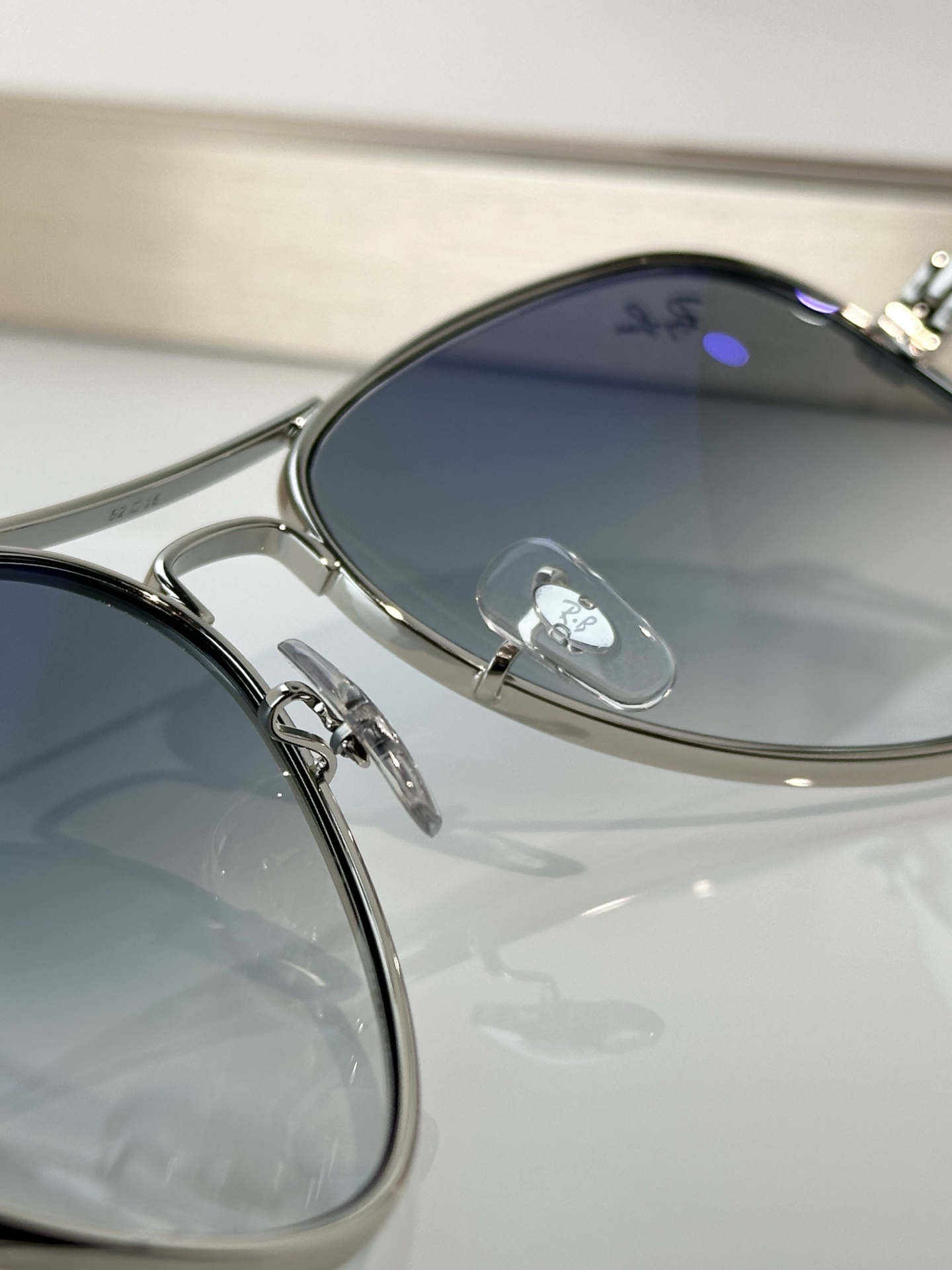 Designer Sunglasses RB3925