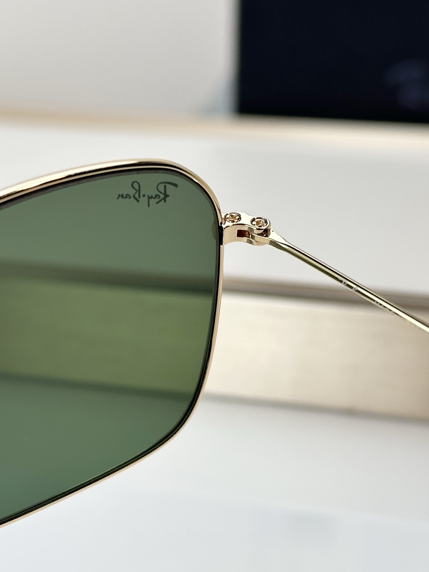Designer Sunglasses RB3136