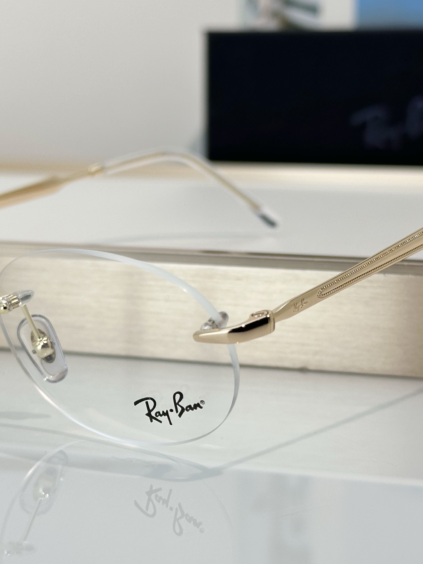 Designer Sunglasses RB3767V
