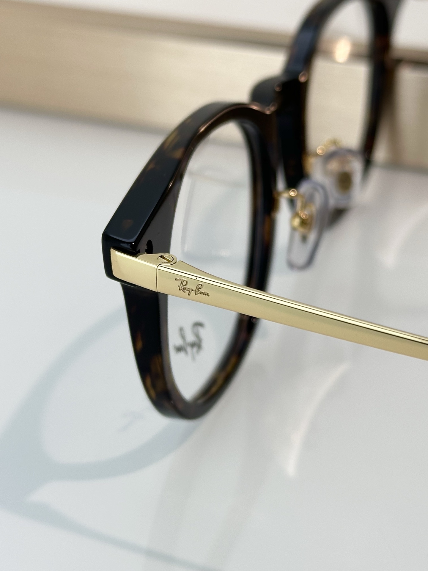 Designer Sunglasses RB5453D