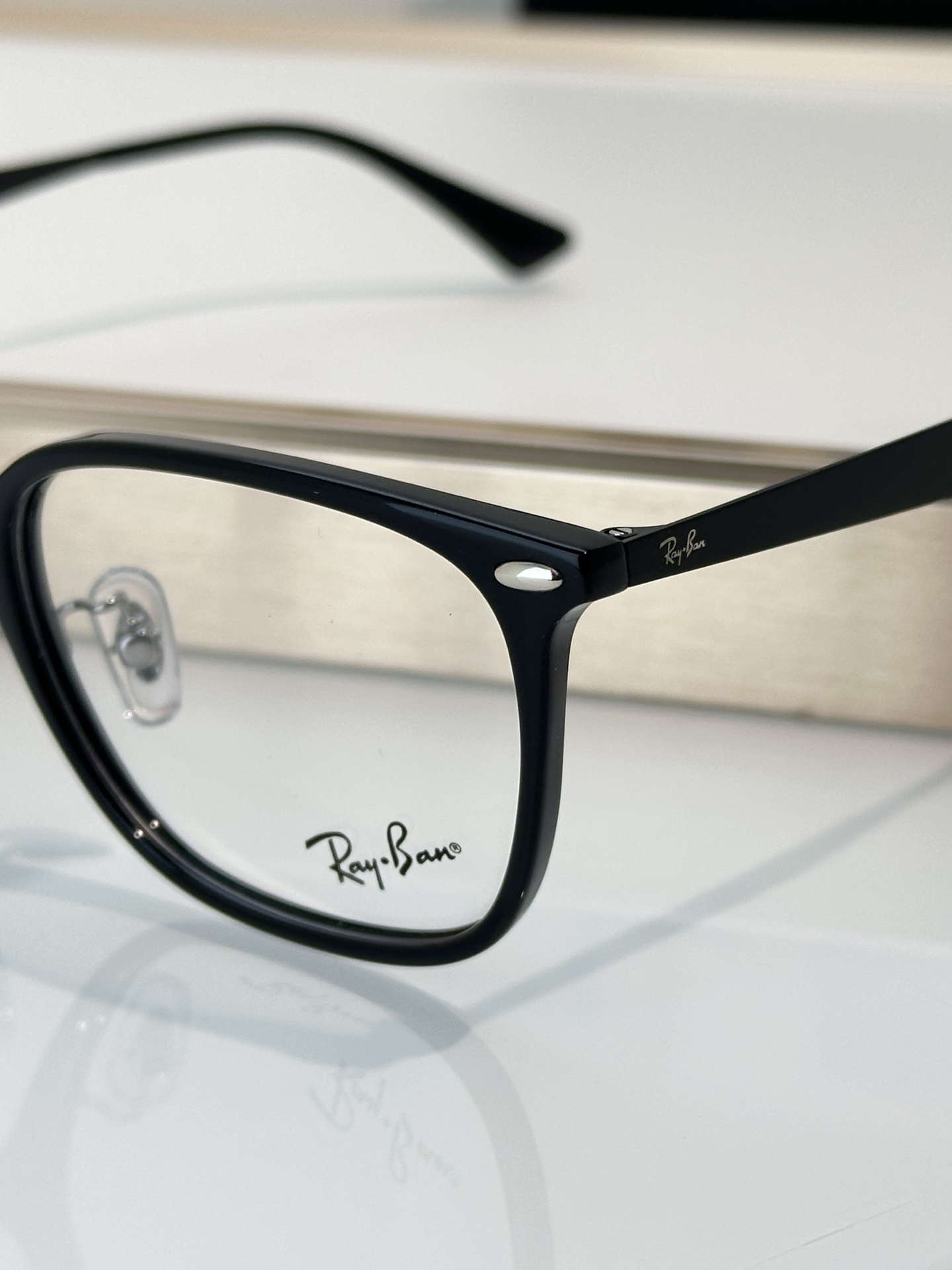 Designer Sunglasses RB5403D