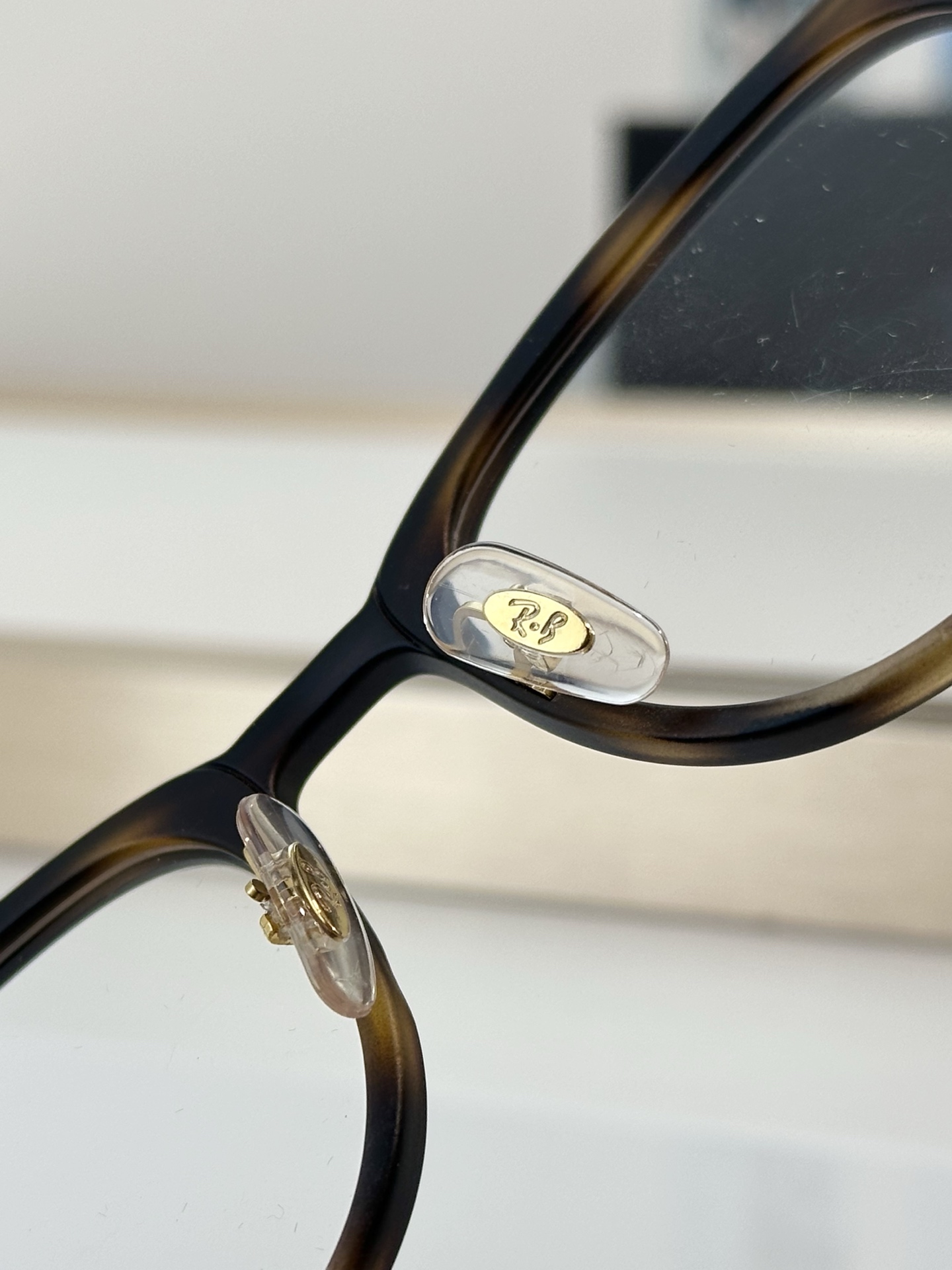 Designer Sunglasses RB7112