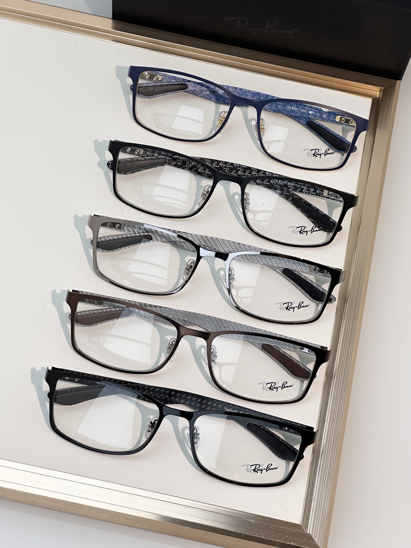 Designer Sunglasses RB8424