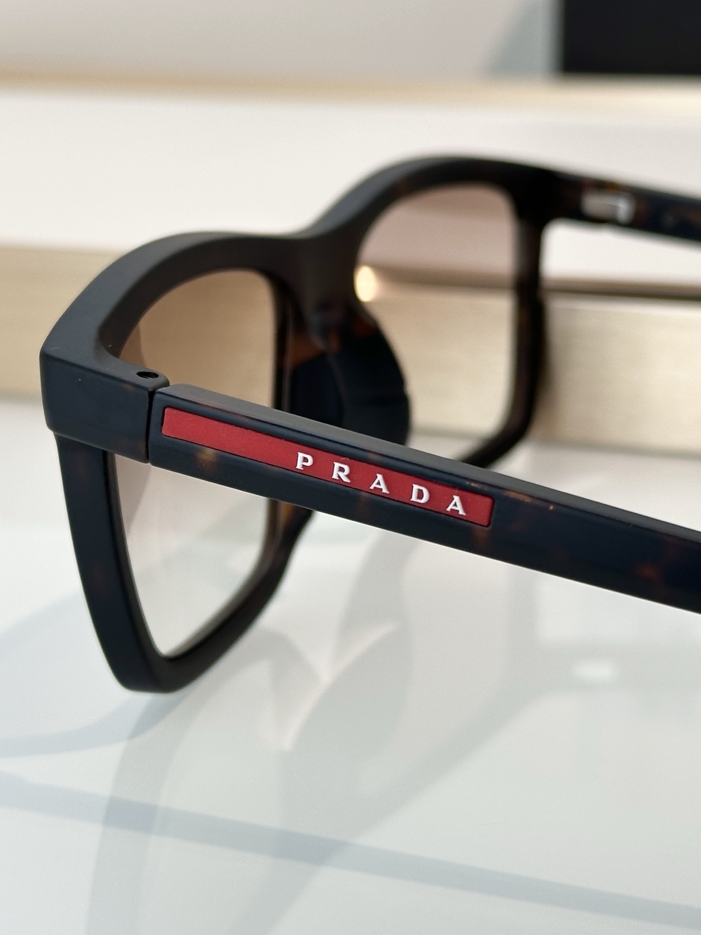 Designer Sunglasses VPS