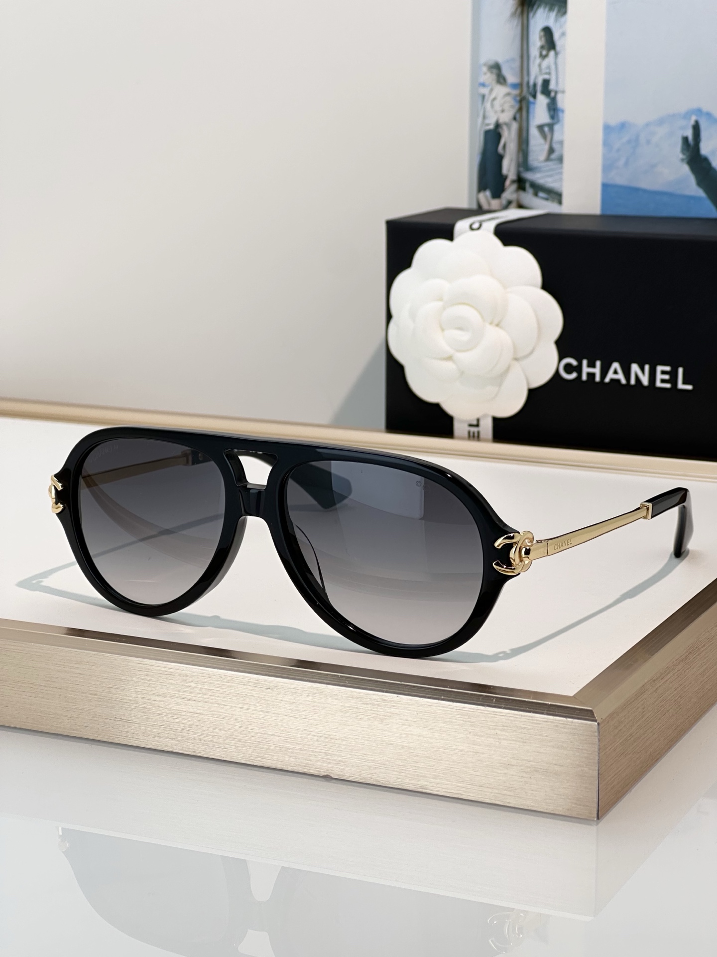 Chanel Sunglasses 5574