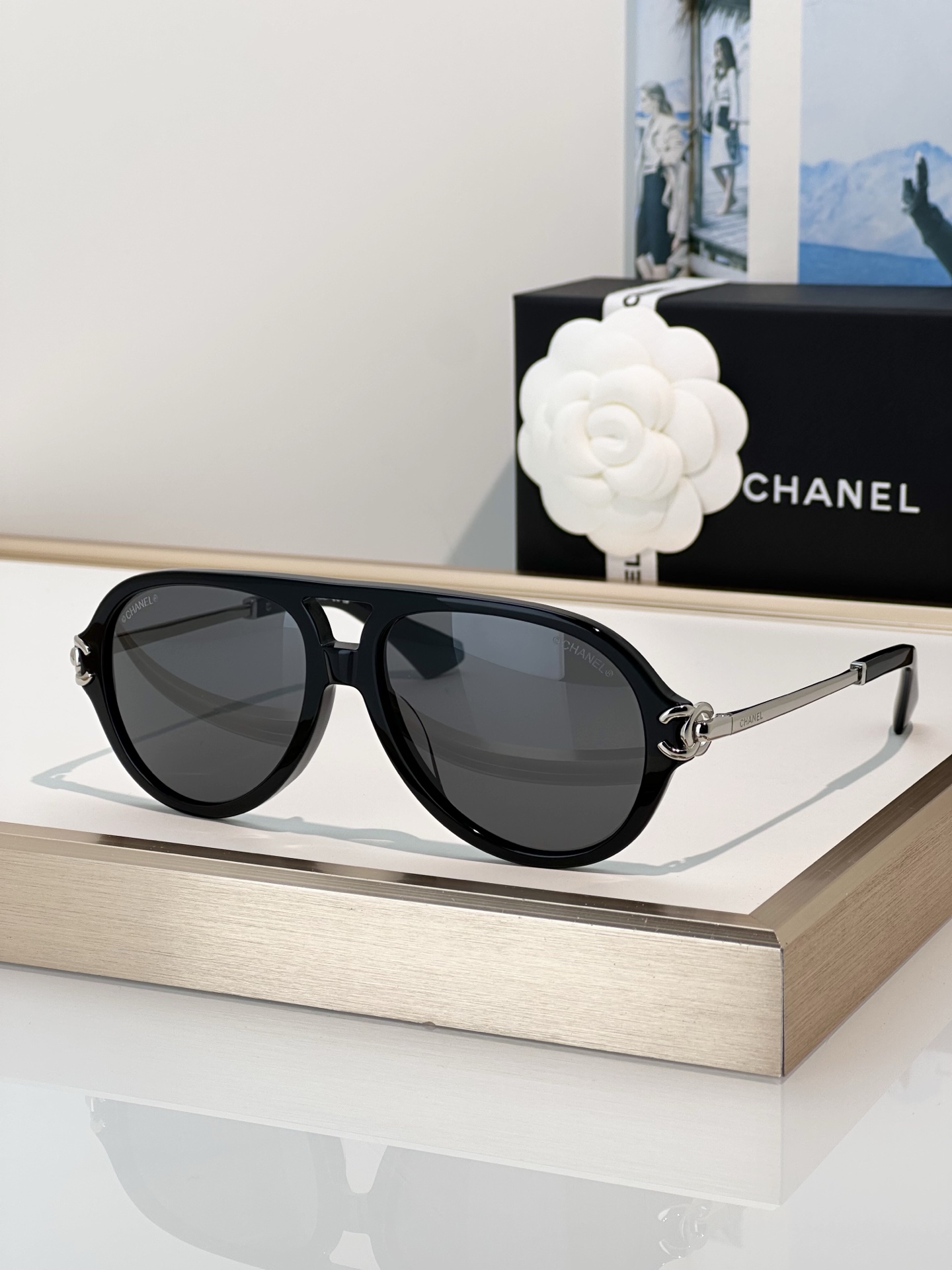 Chanel Sunglasses 5574