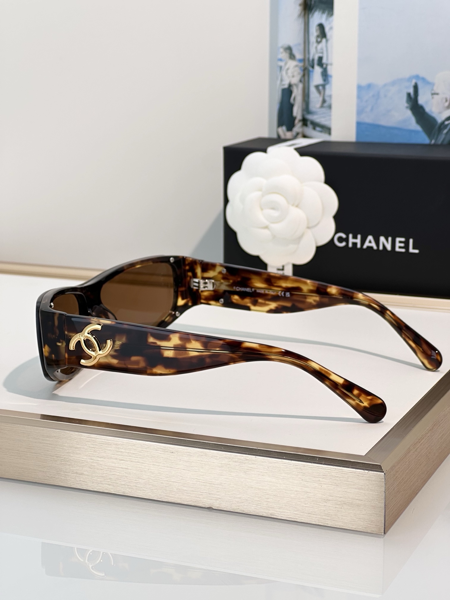 Chanel Sunglasses CH5071