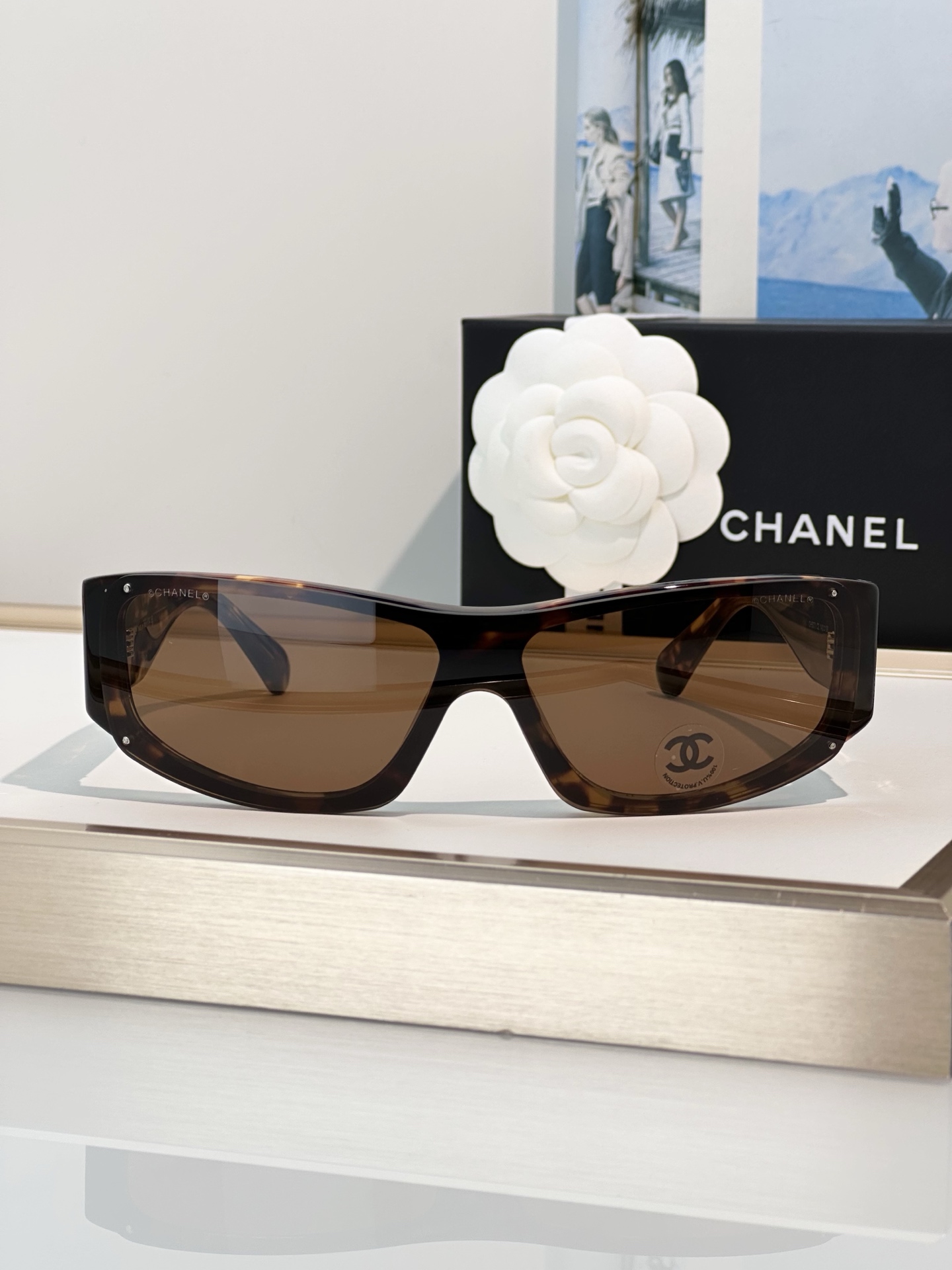 Chanel Sunglasses CH5071