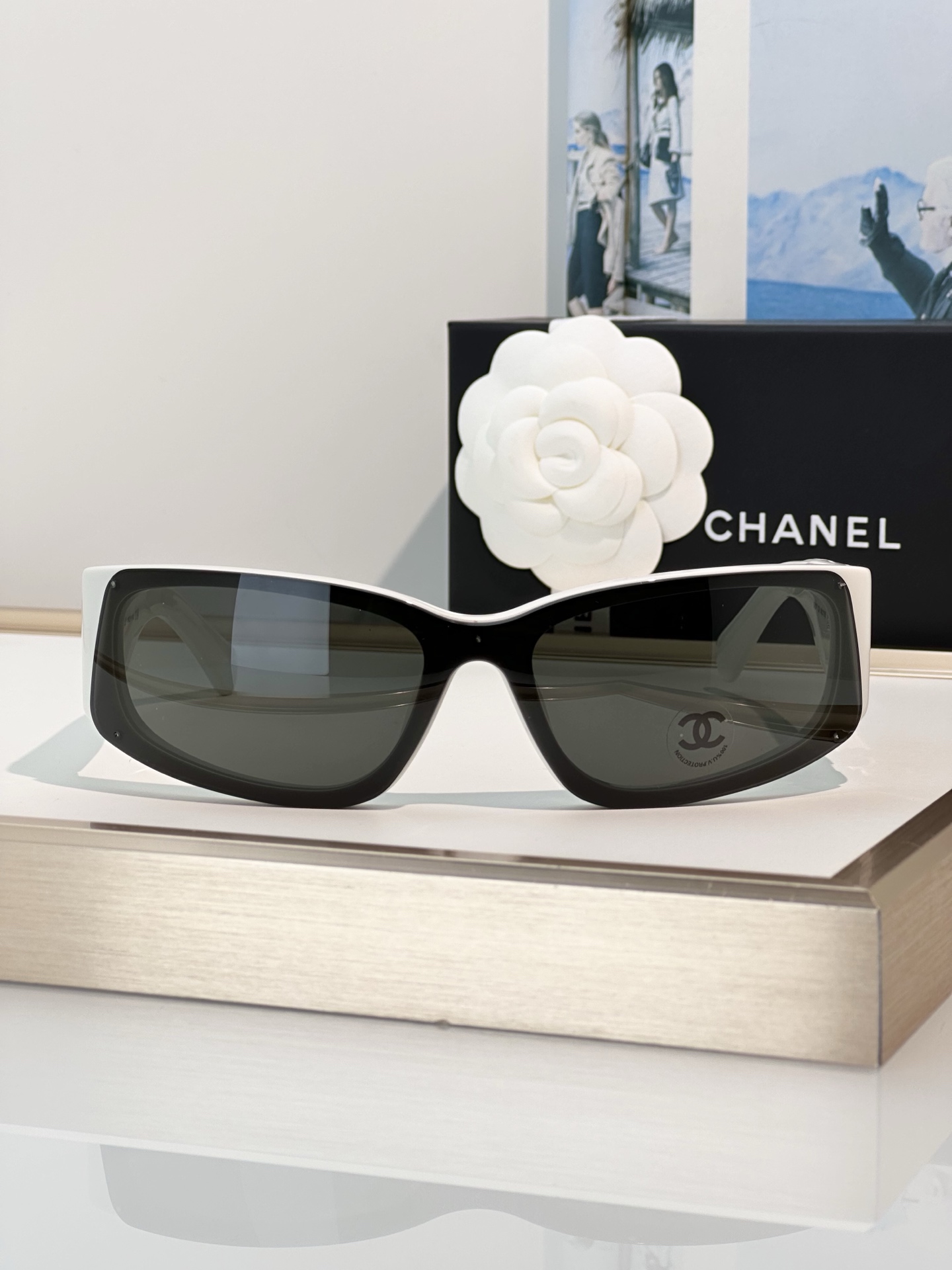 Chanel Sunglasses CH5071