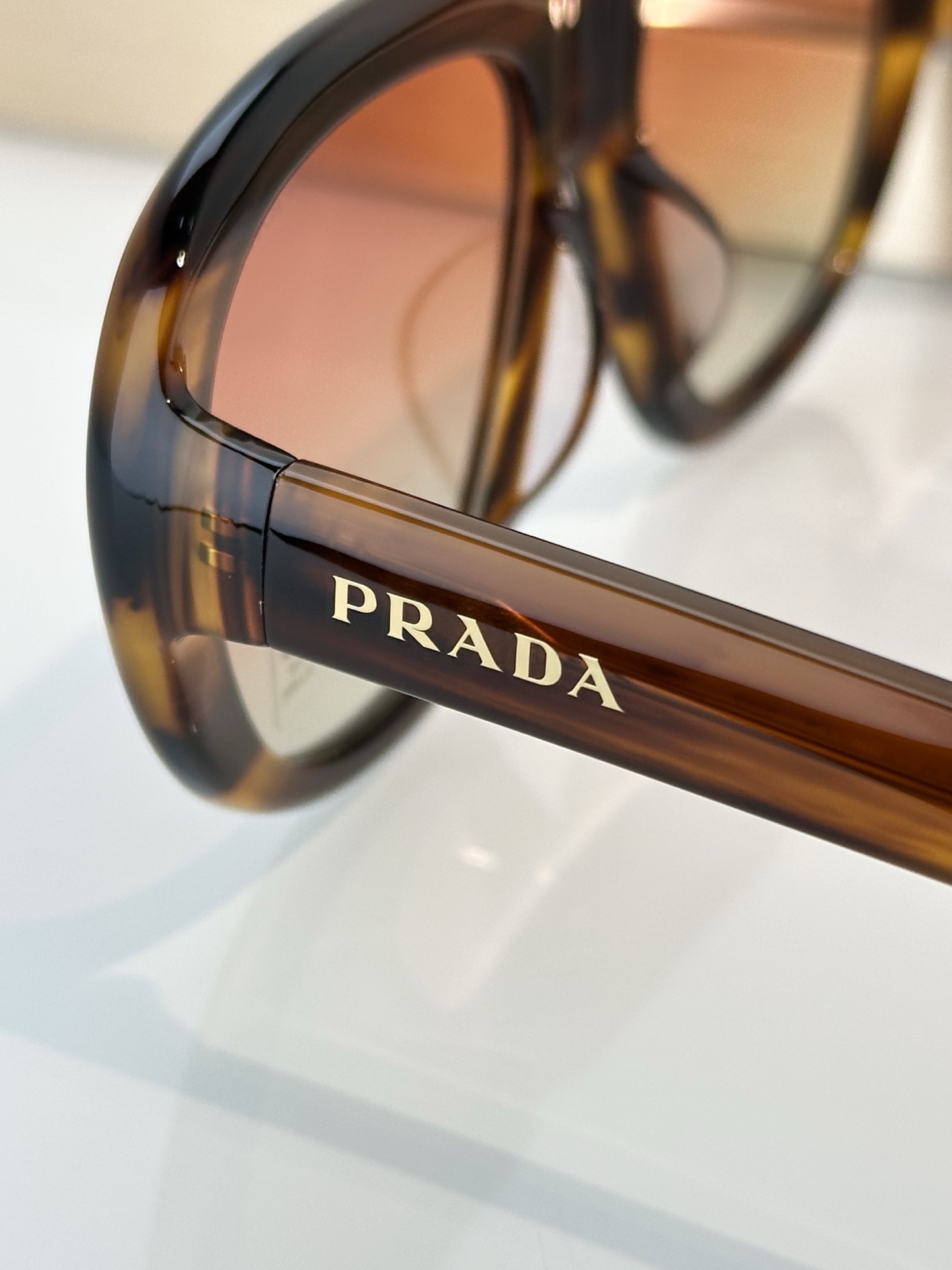 Designer Sunglasses SPR