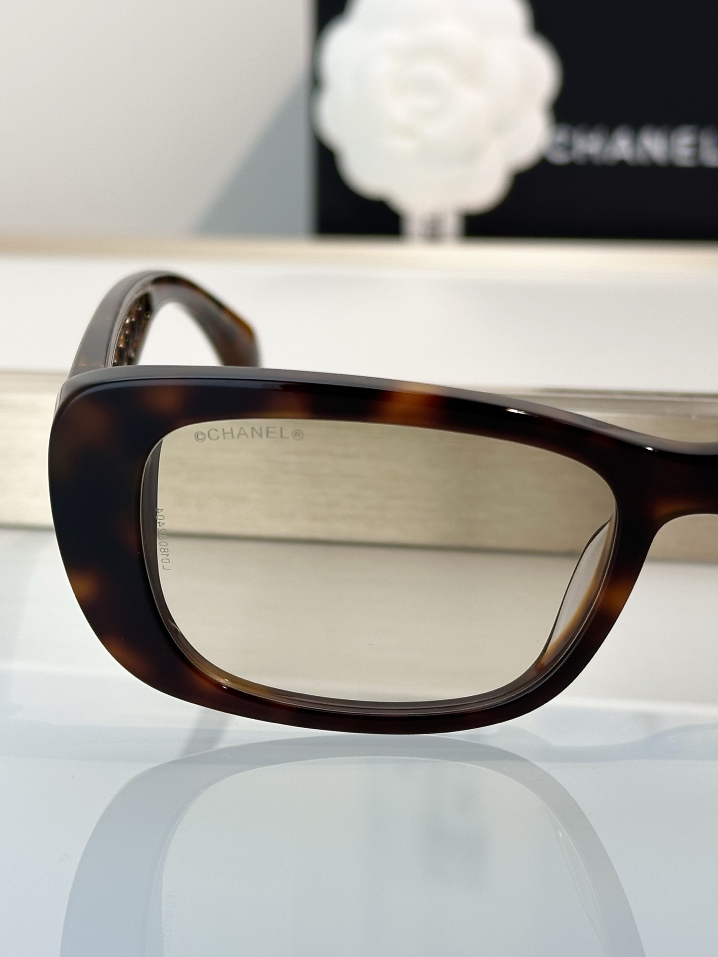 Chanel Sunglasses CH3518