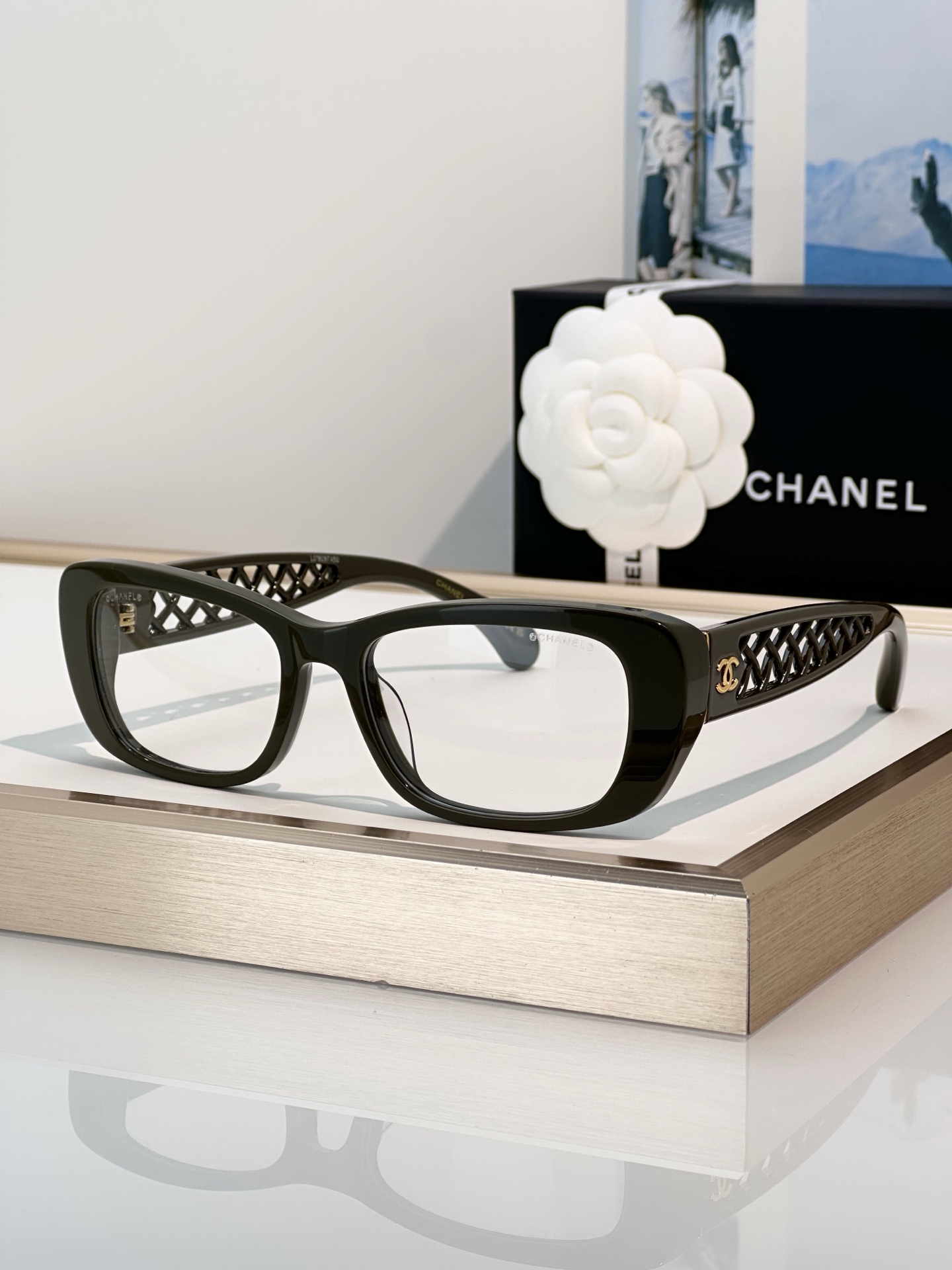 Chanel Sunglasses CH3518