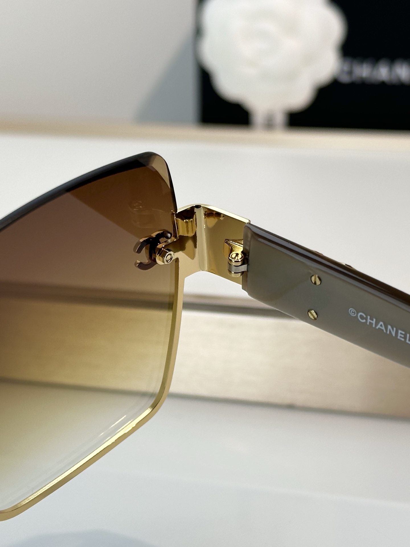 Chanel Sunglasses CH4598