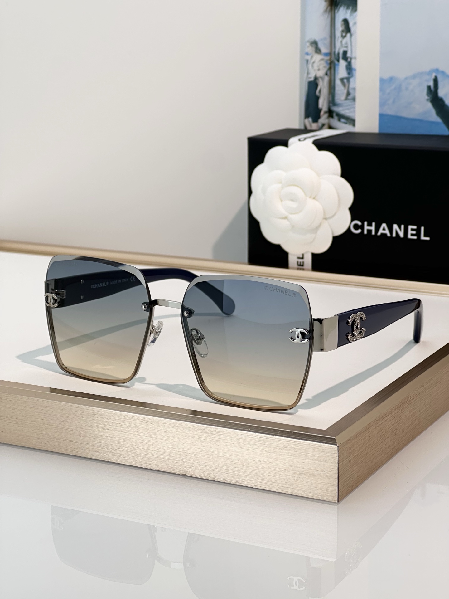Chanel Sunglasses CH4598