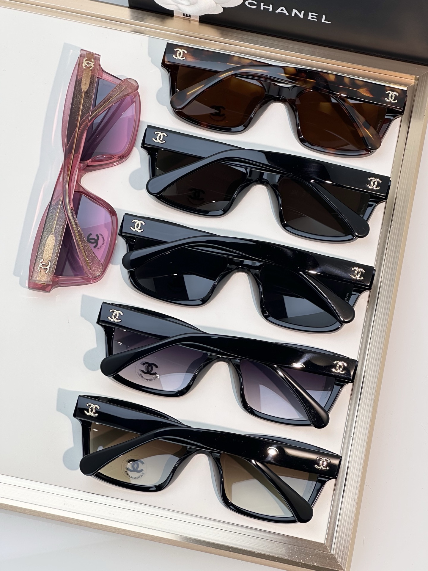 Chanel Sunglasses CH3528