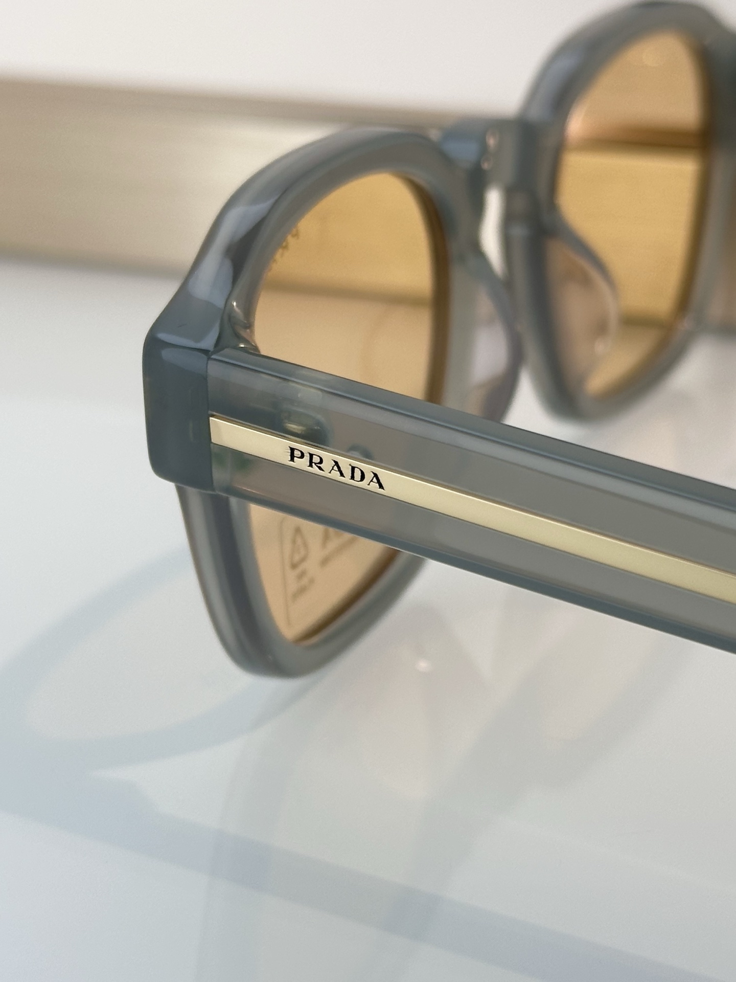 Designer Sunglasses SPR