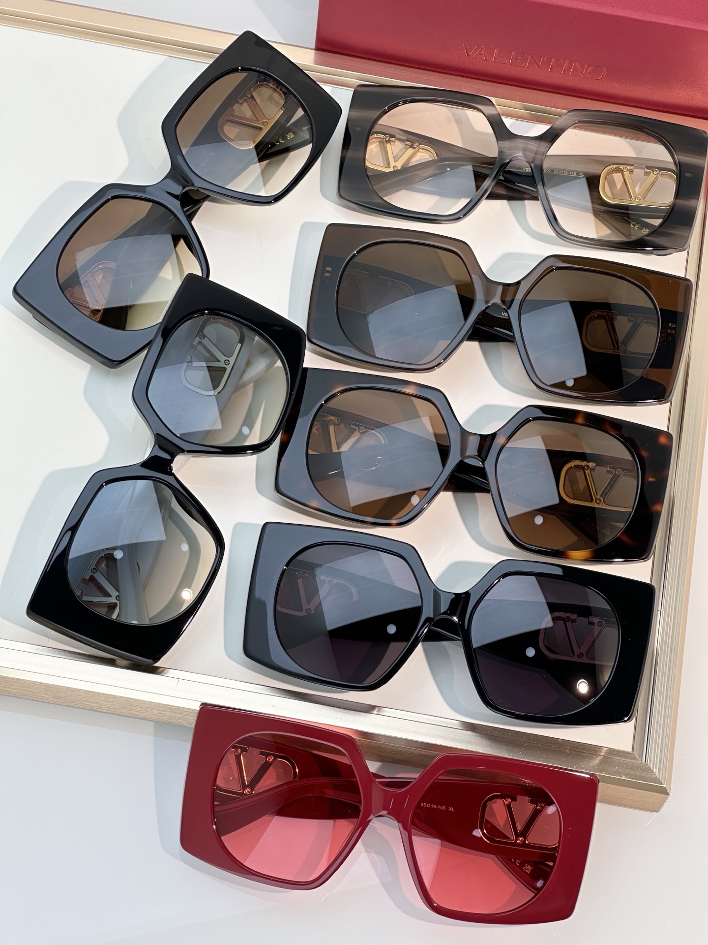 Designer Sunglasses VG0002S